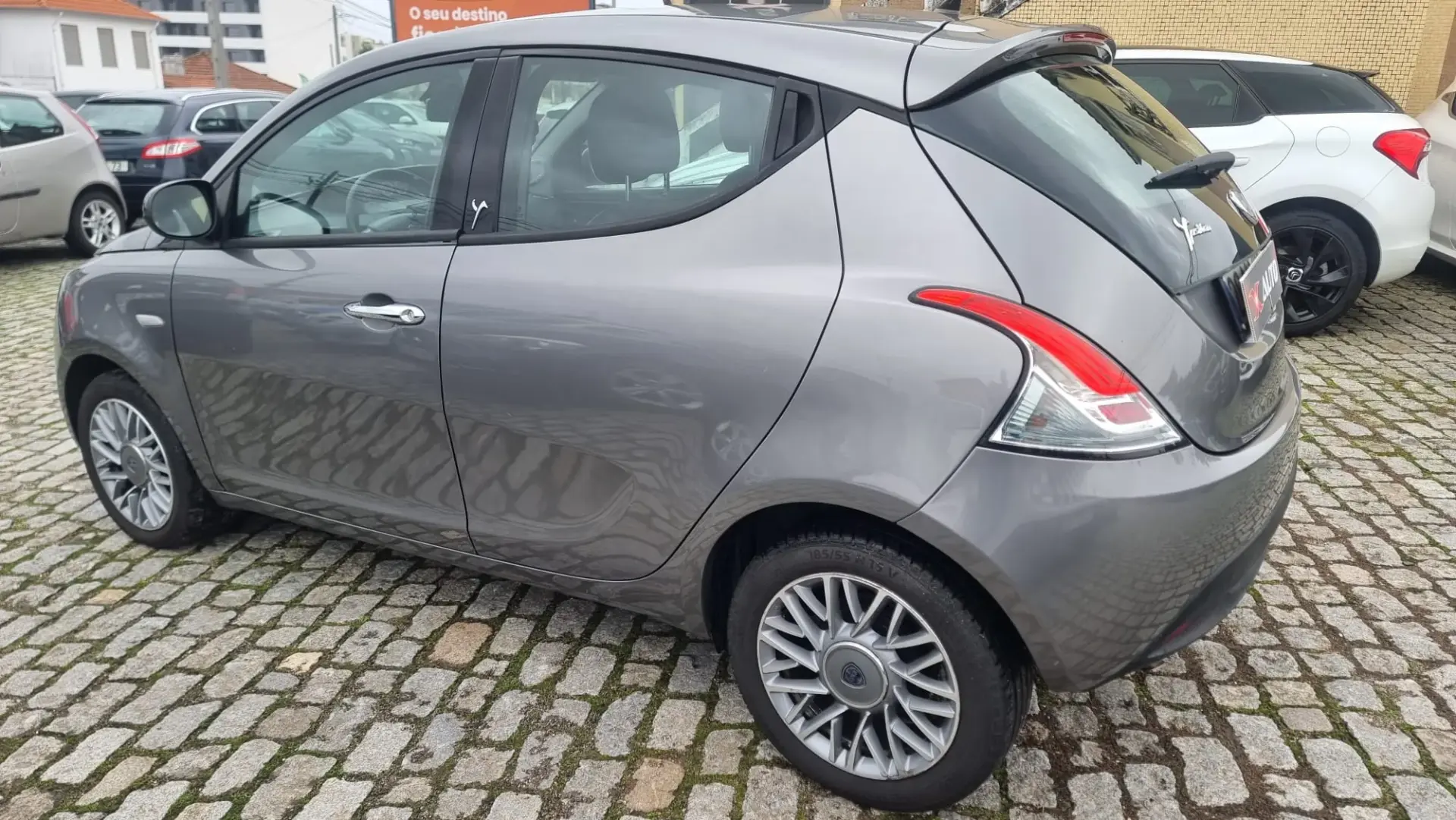 Lancia Ypsilon 1.2 S&S Platinum 3