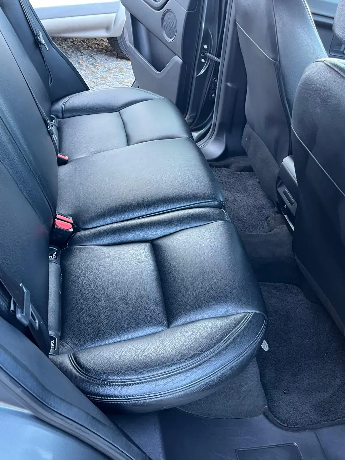 Land Rover Discovery Sport 2.0 TD4 HSE Auto 14