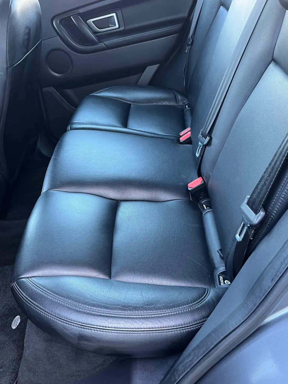 Land Rover Discovery Sport 2.0 TD4 HSE Auto 15