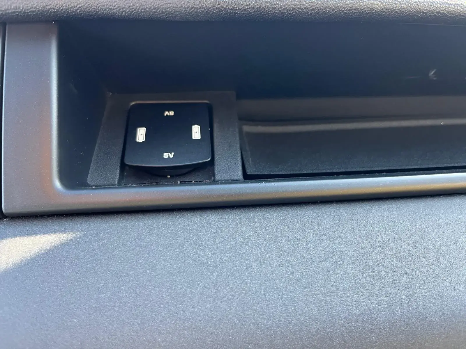 Land Rover Discovery Sport 2.0 TD4 HSE Auto 21