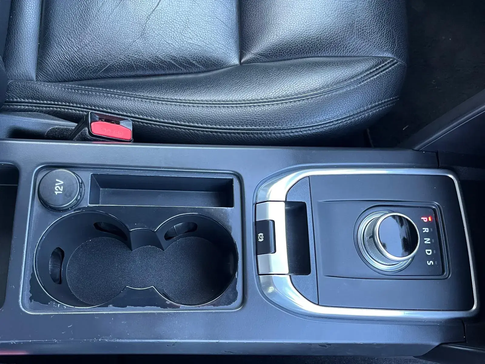 Land Rover Discovery Sport 2.0 TD4 HSE Auto 23