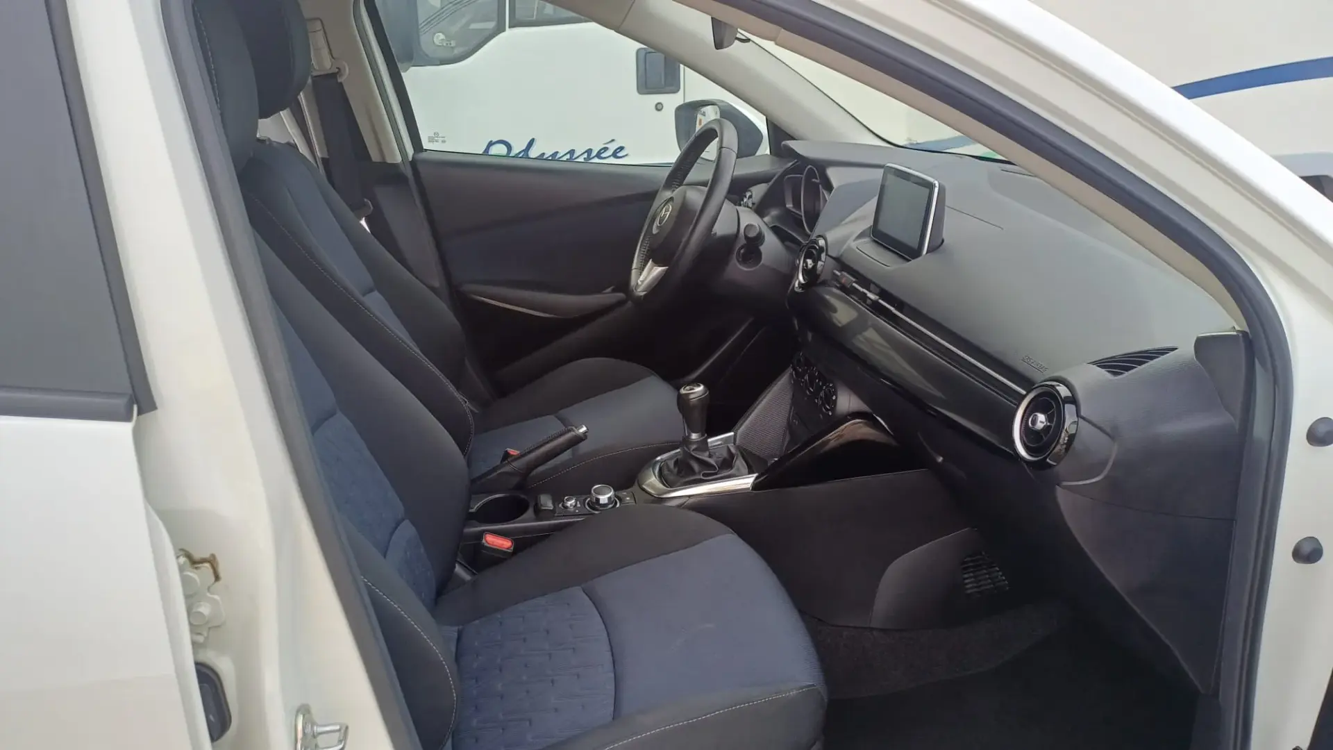 Mazda 2 1.5 Sky.Excellence 22