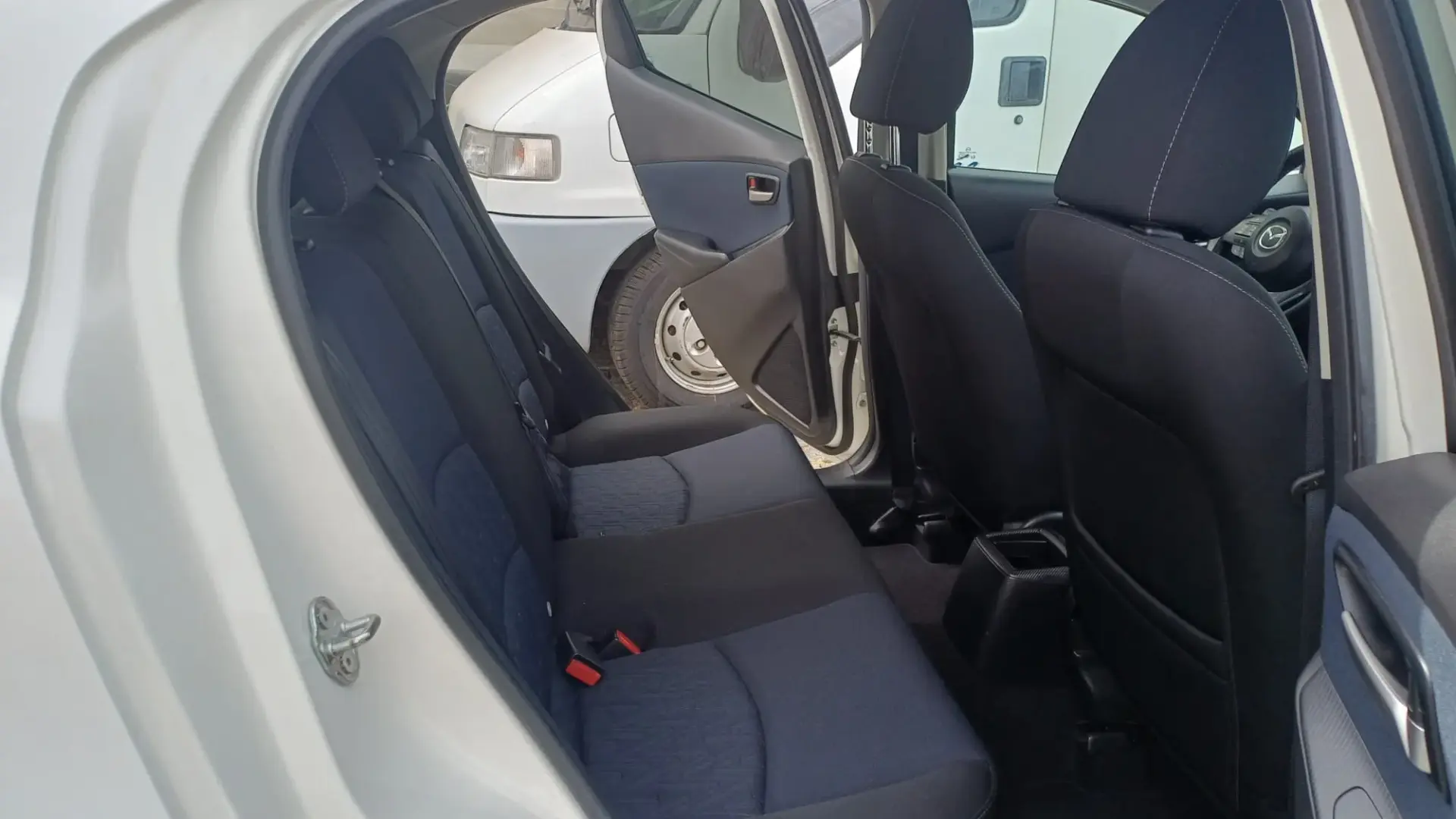 Mazda 2 1.5 Sky.Excellence 23