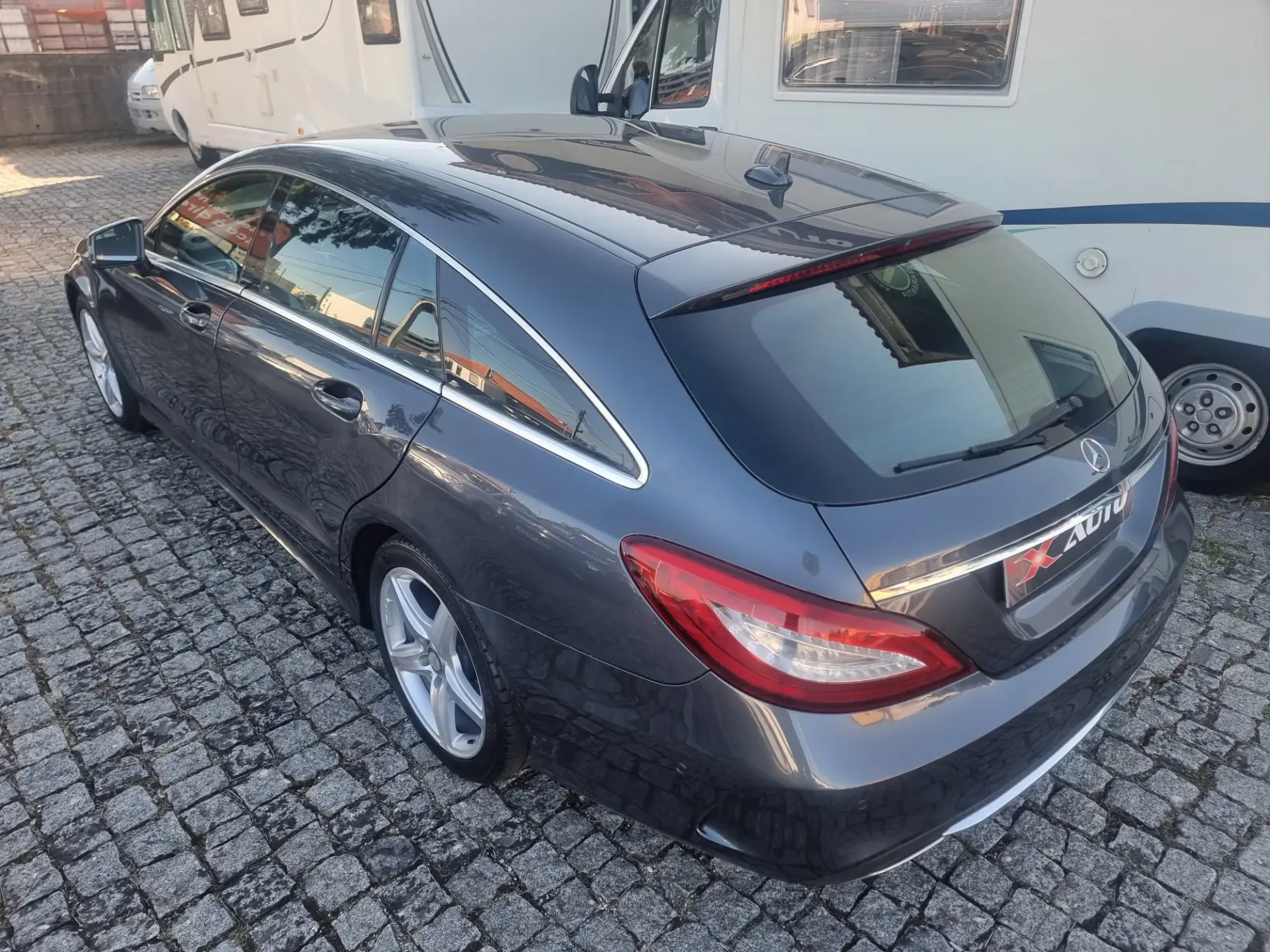 Mercedes-Benz CLS 220 PACK AMG 6