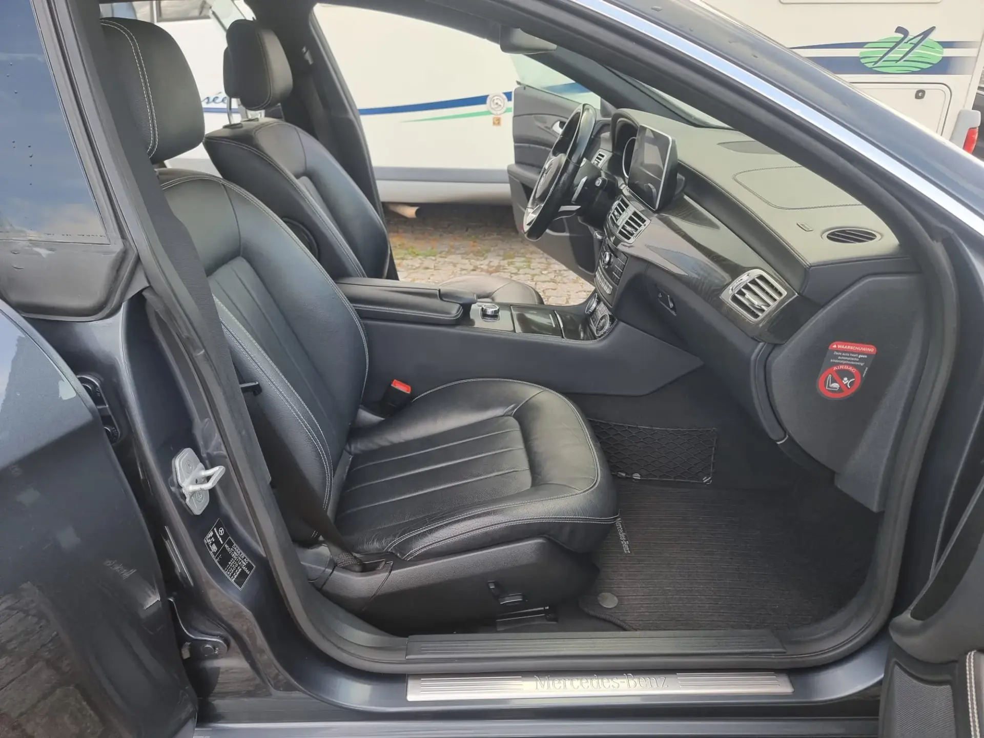 Mercedes-Benz CLS 220 PACK AMG 16