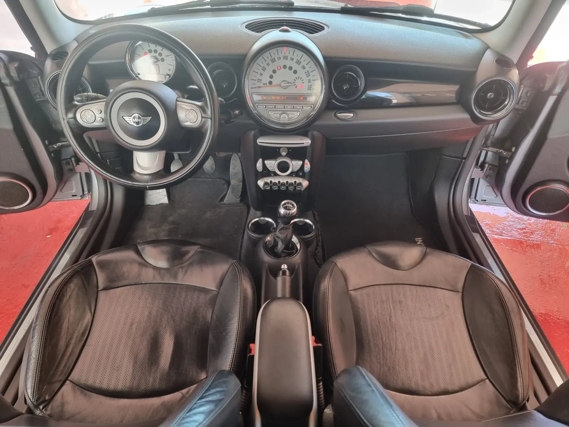 MINI 3 Portas Cooper D 7