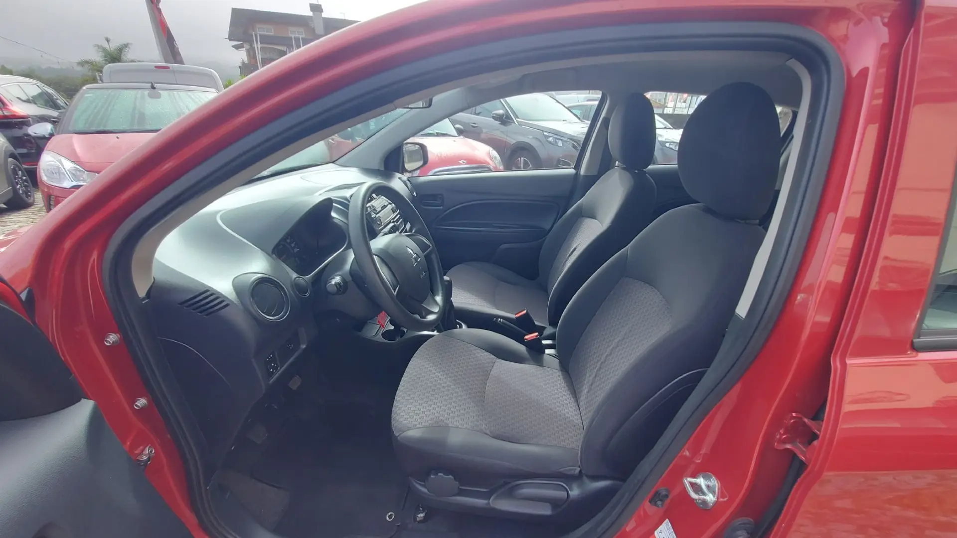 Mitsubishi Space Star Outro 11