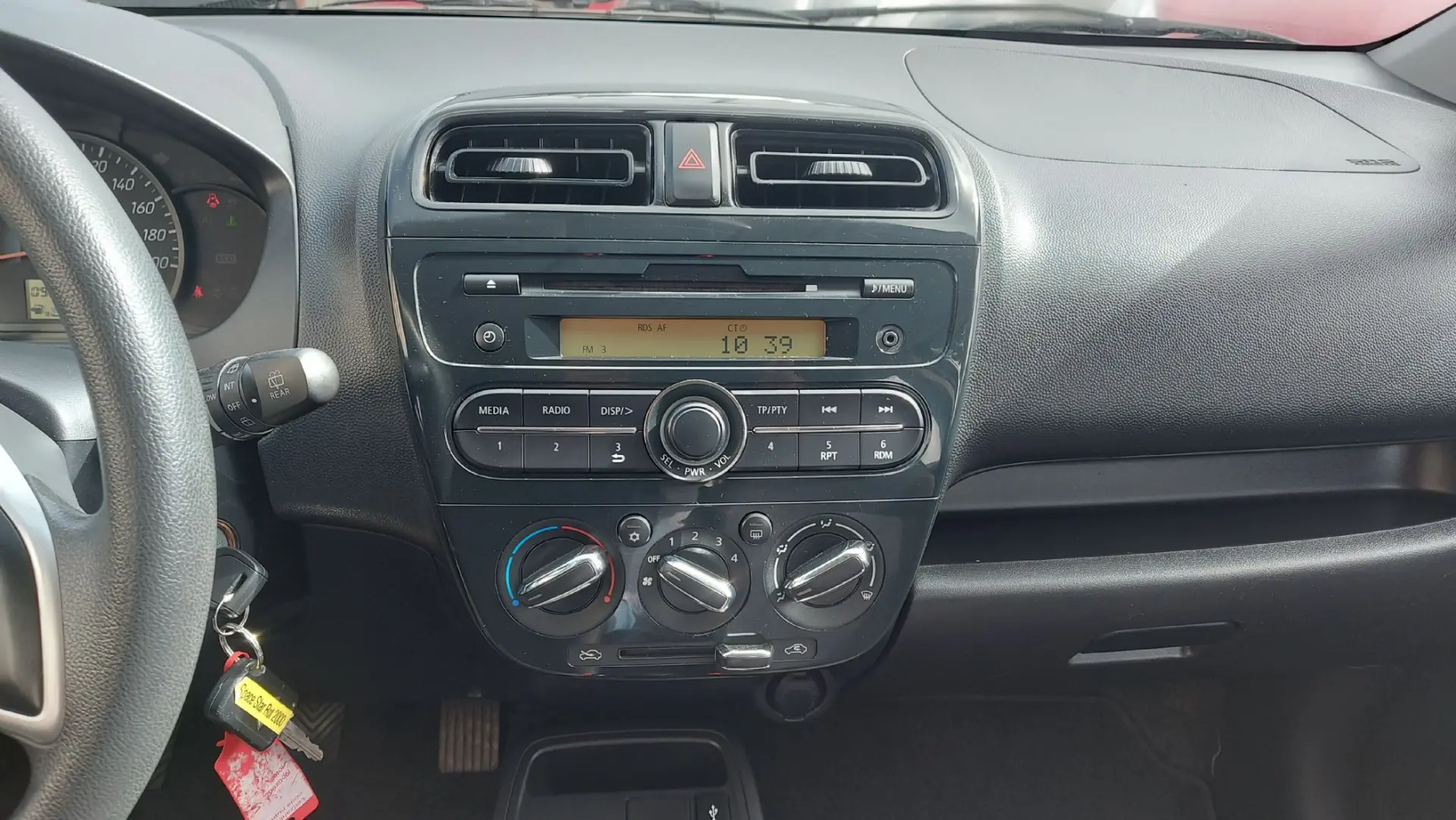 Mitsubishi Space Star Outro 15