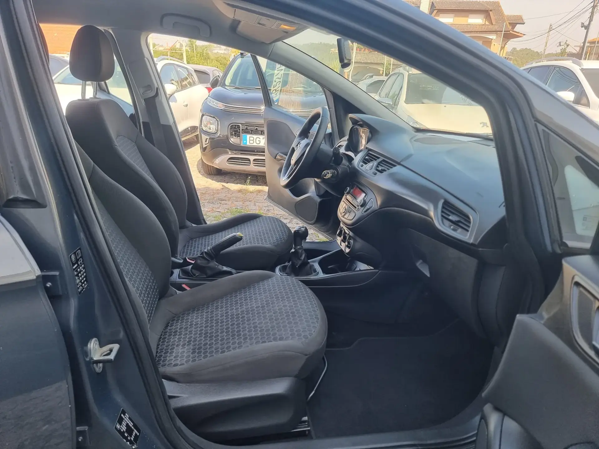 Opel Corsa 1.3 CDTi Cosmo 10