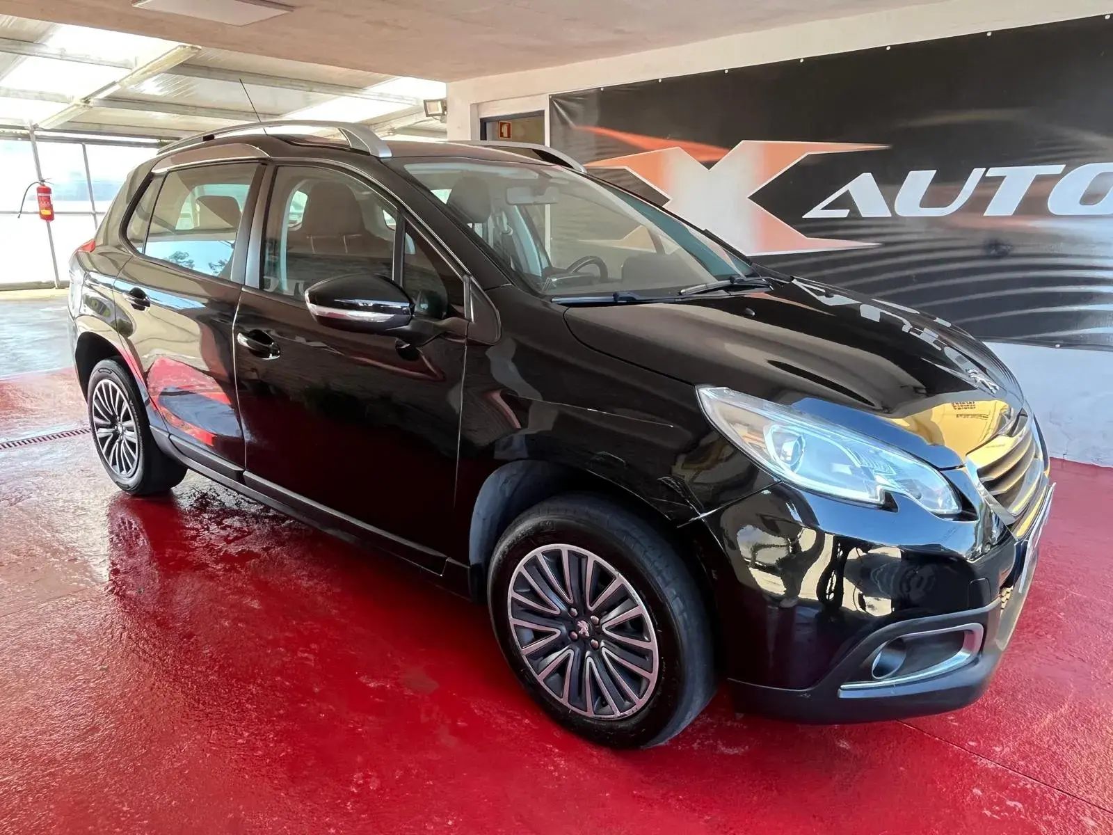 Peugeot 2008 1.6 BlueHDi Style 3