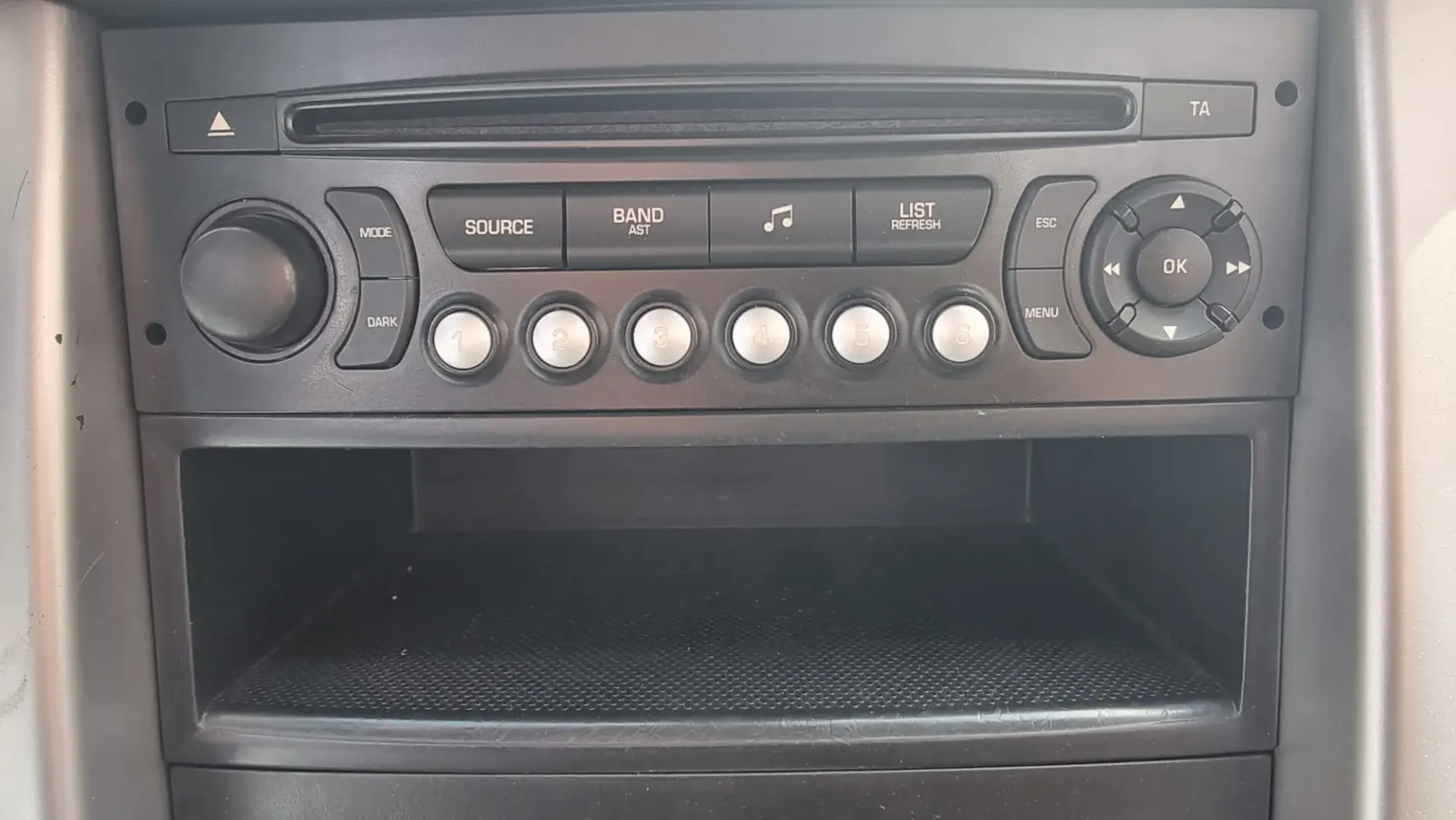 Peugeot 207 SW 1.6 HDi Sportium 18