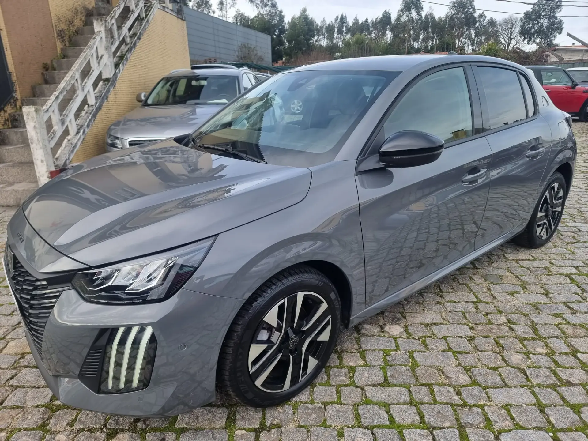 Peugeot 208 1.2 PureTech Allure 1