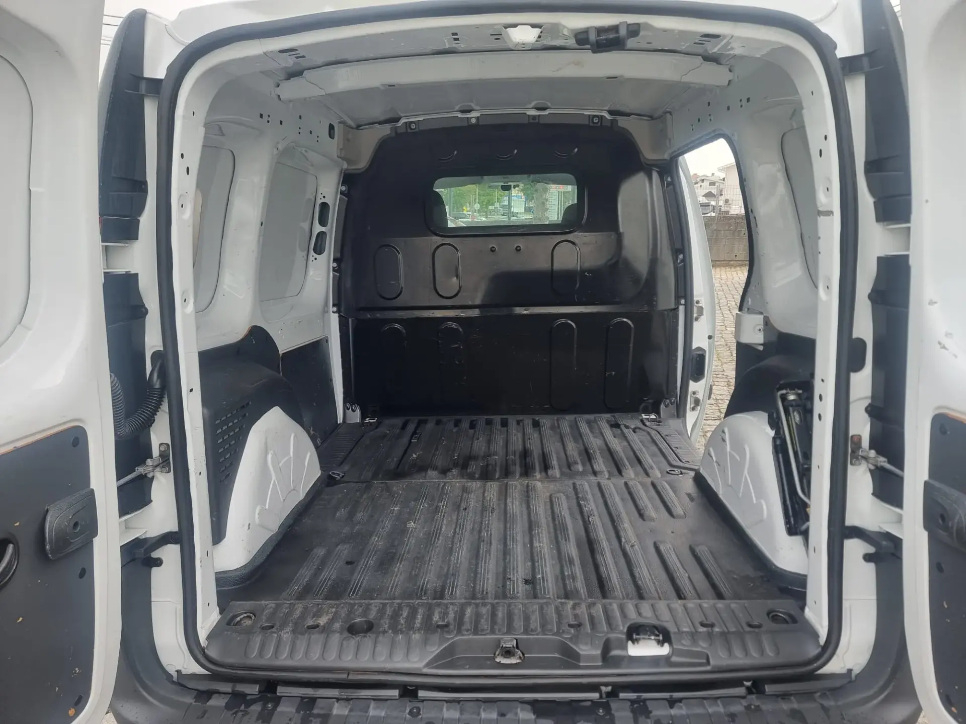 Renault Kangoo 1.5 dCi Compact Business 7