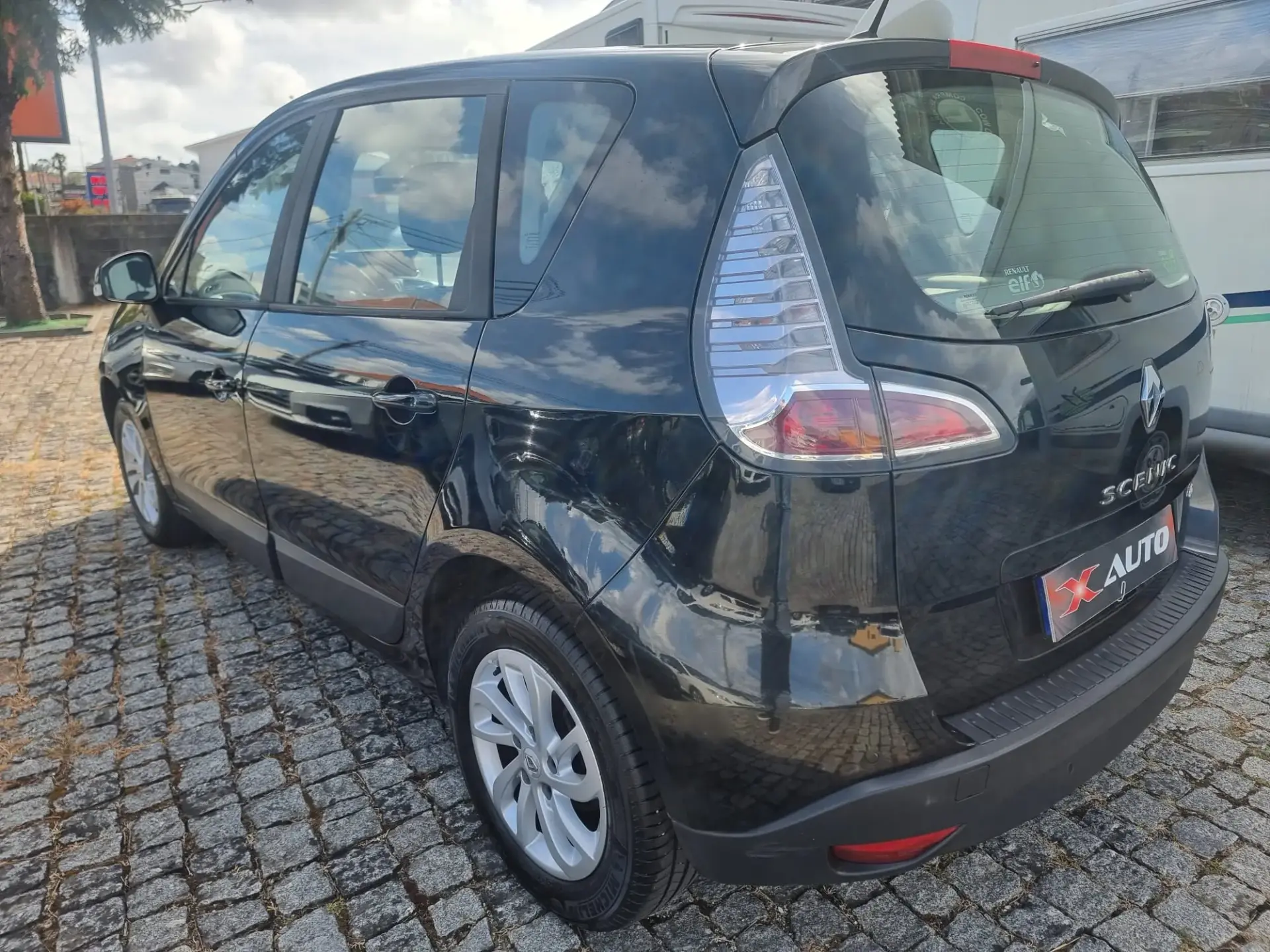 Renault Scénic 1.5 dCi Expression SS 8