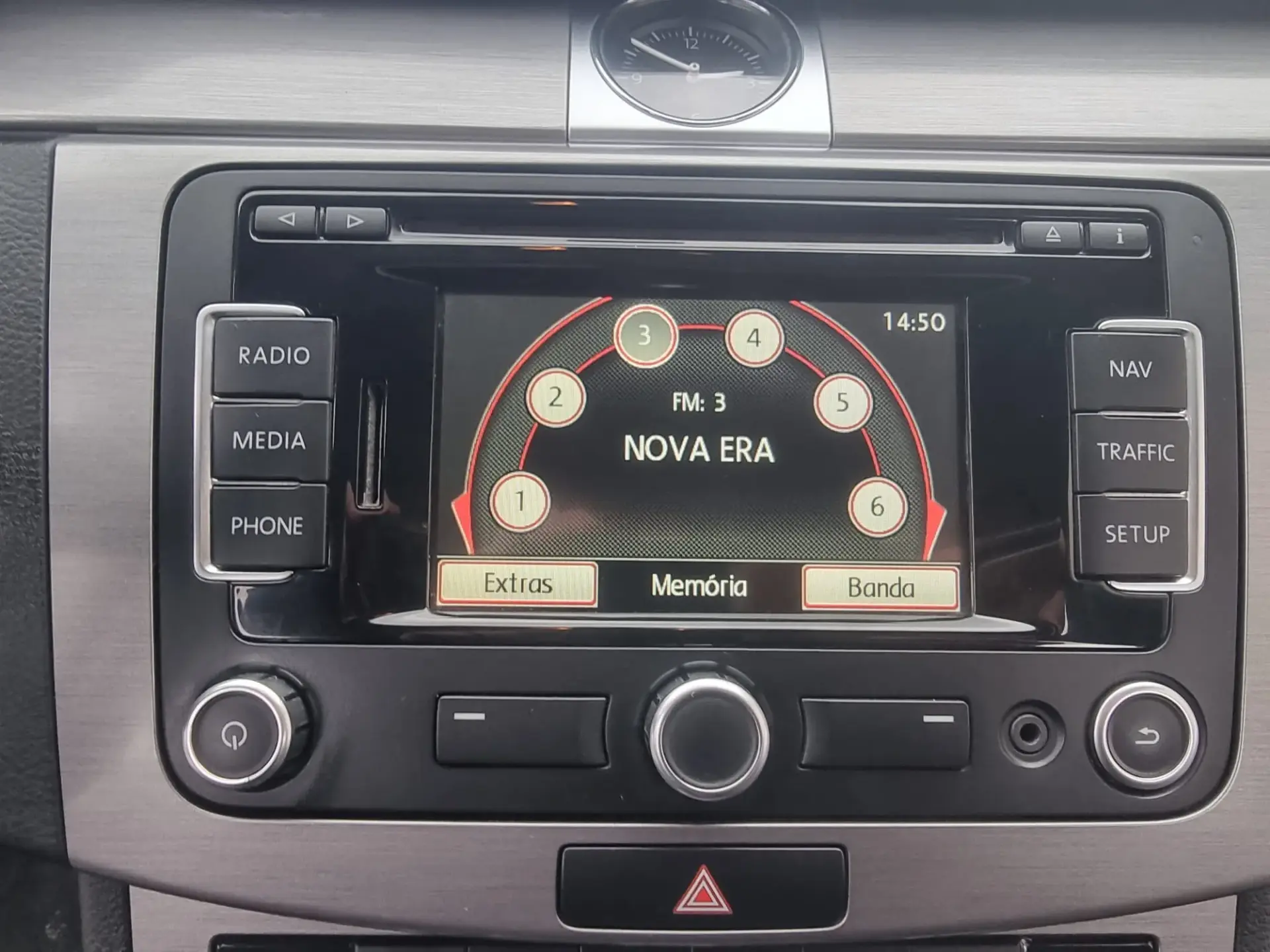 Volkswagen Passat Variant 1.6 TDi BlueMotion 11