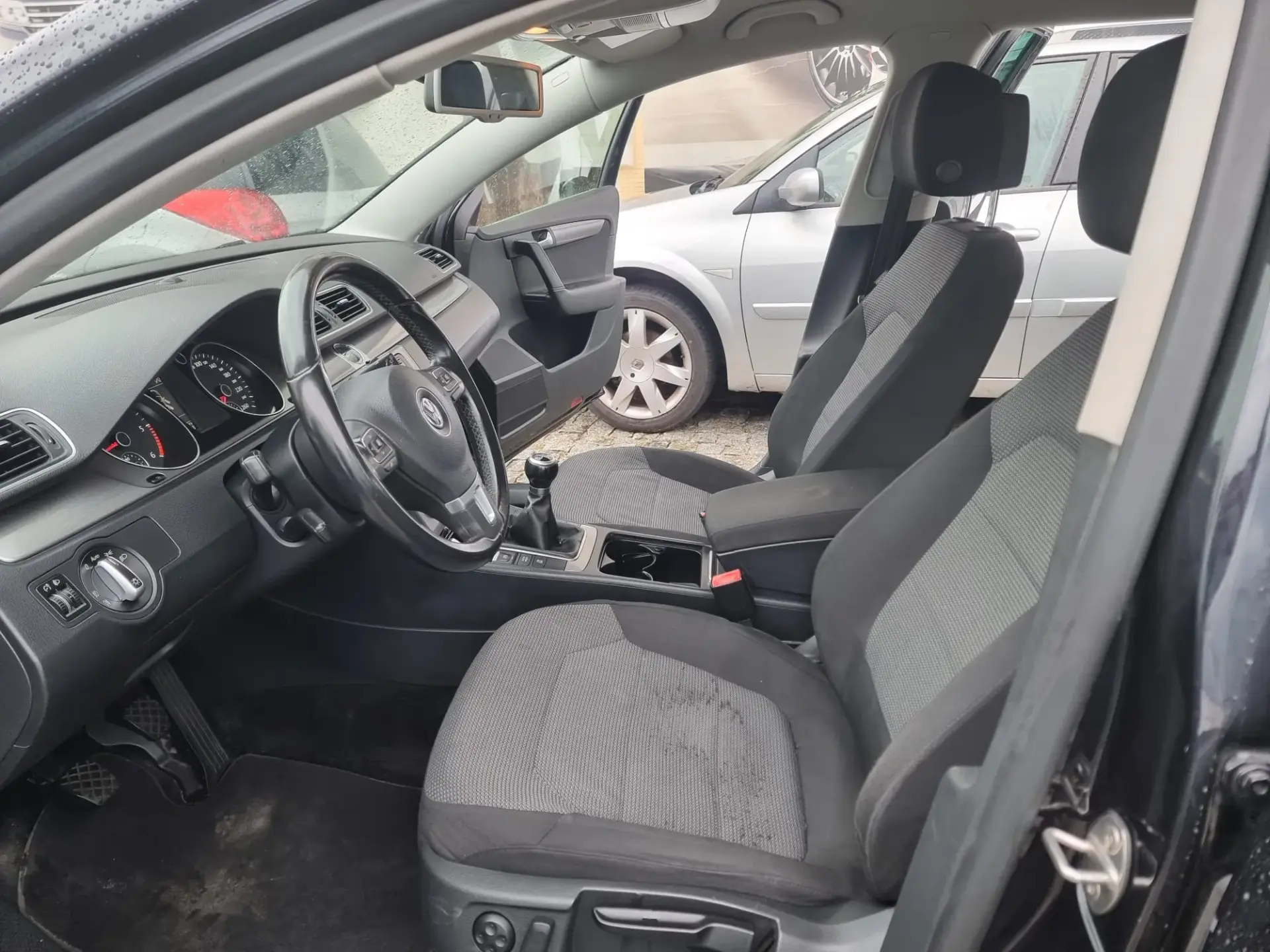 Volkswagen Passat Variant 1.6 TDi BlueMotion 15