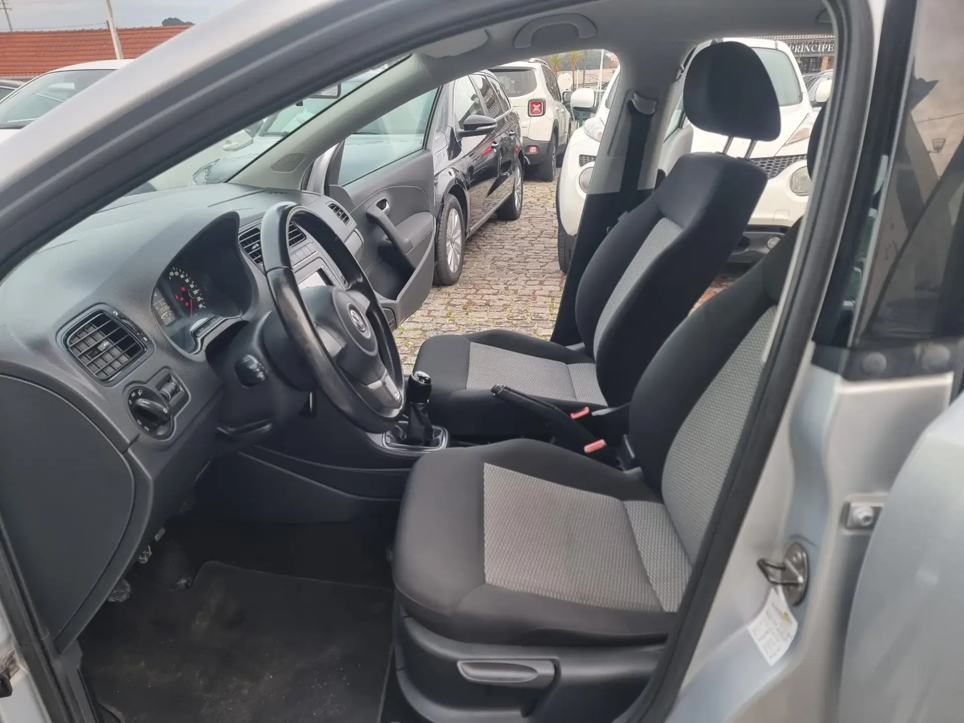 Volkswagen Polo 1.2 TDi Confortline 16