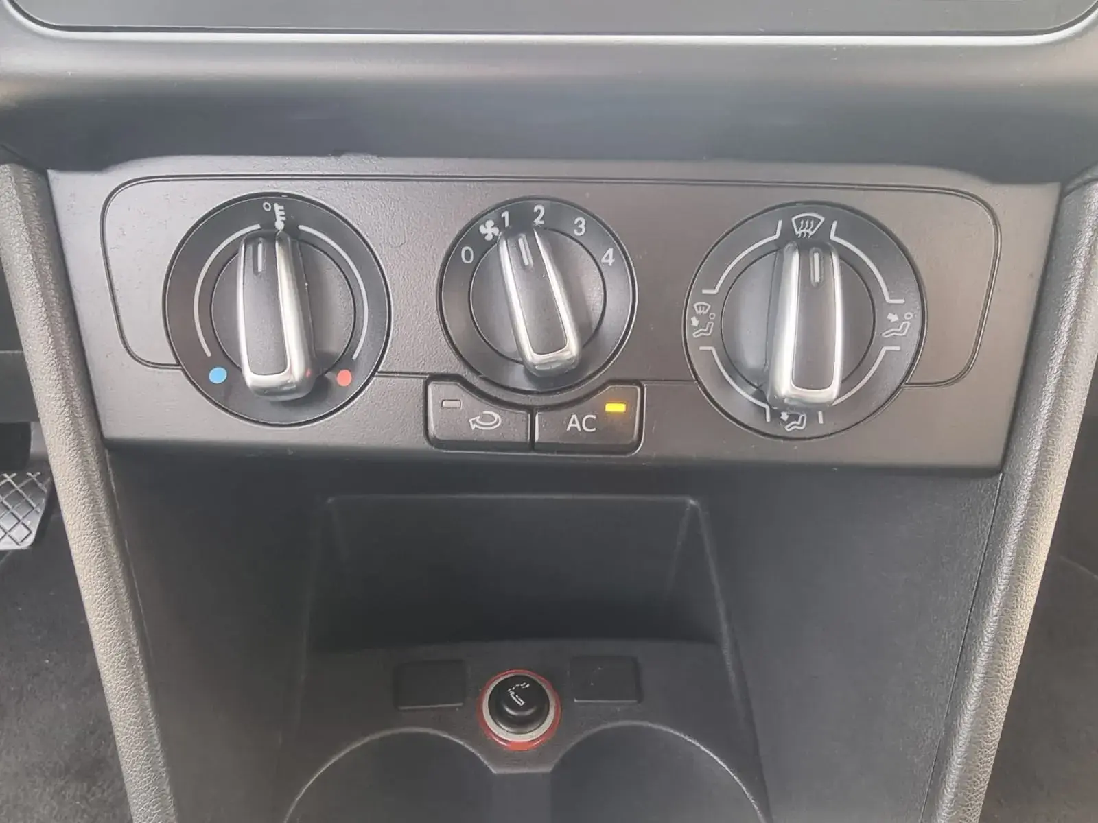 Volkswagen Polo 1.2 TDi Confortline 9