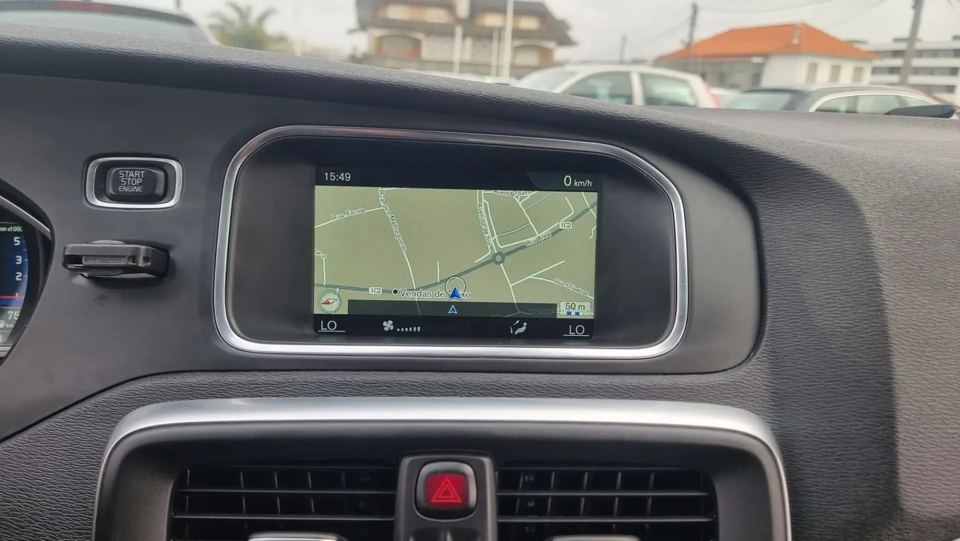 Volvo V40 2.0 D2 R-Design 9