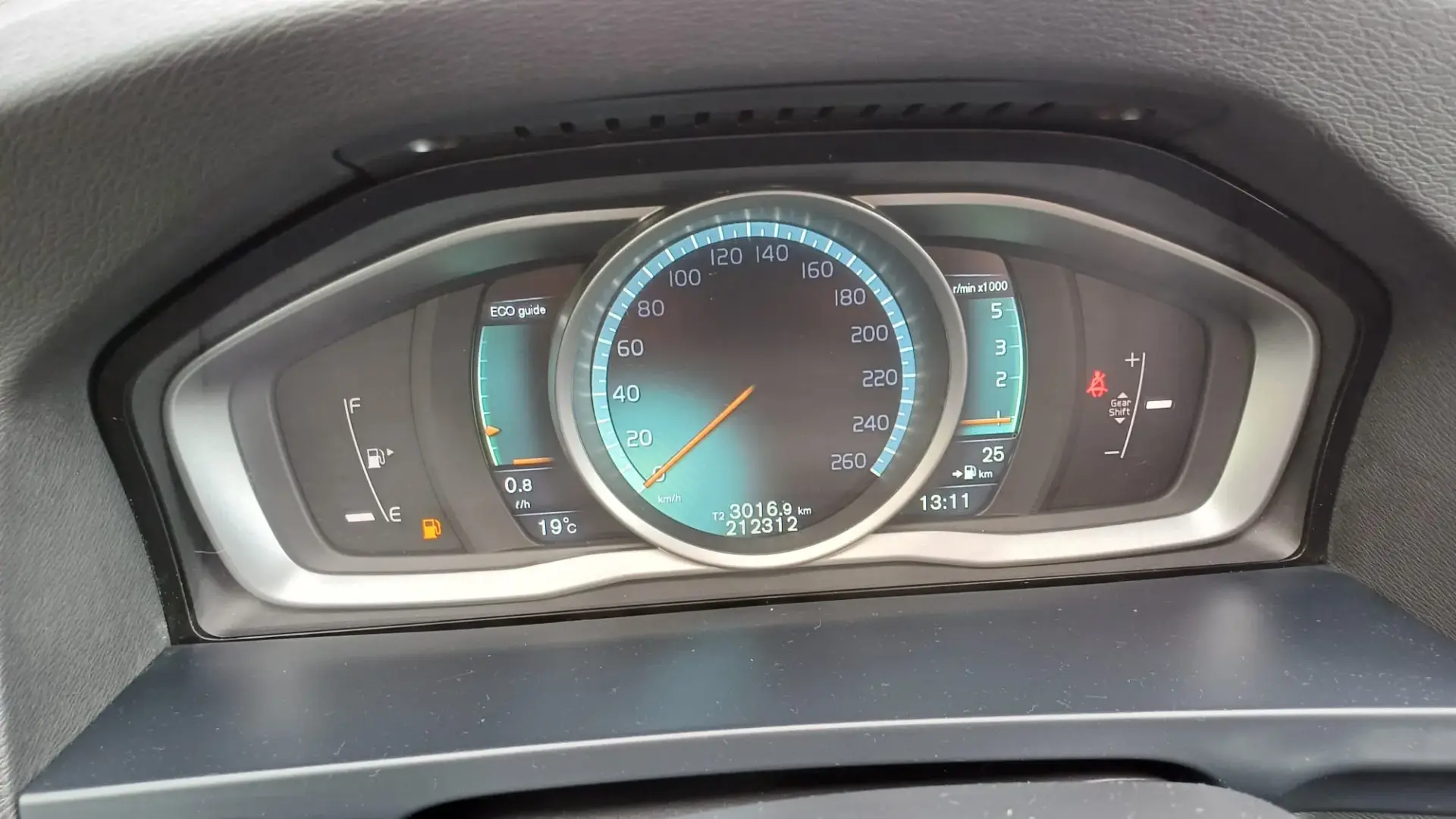 Volvo V60 Cross Country 2.0 D3 Summum 11