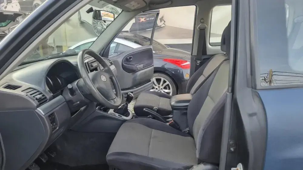 Suzuki Grand Vitara Outro 10