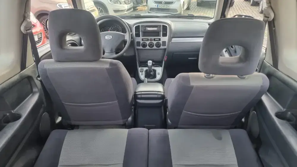 Suzuki Grand Vitara Outro 12