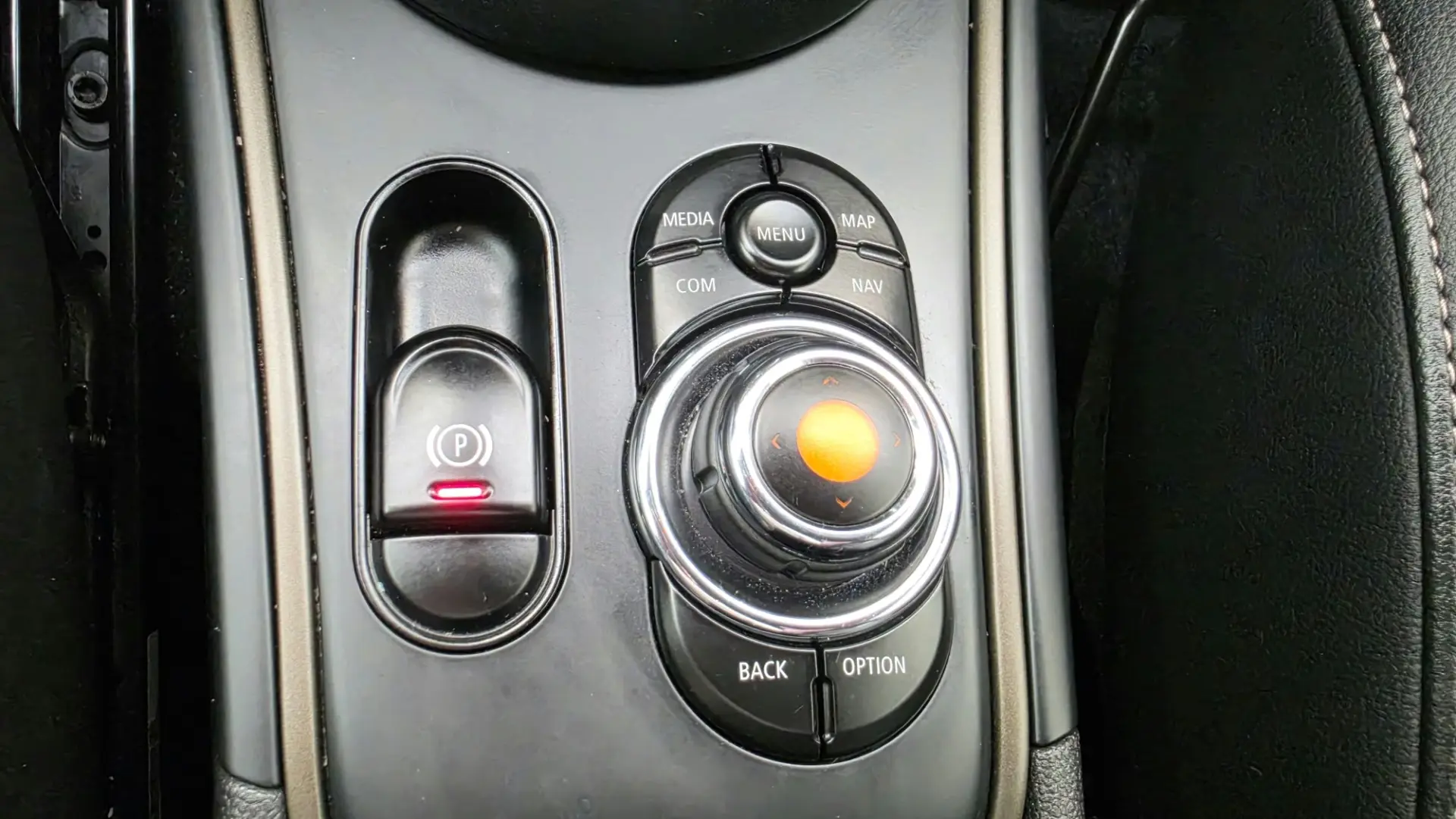 MINI Countryman One D Sport Edition Auto 21