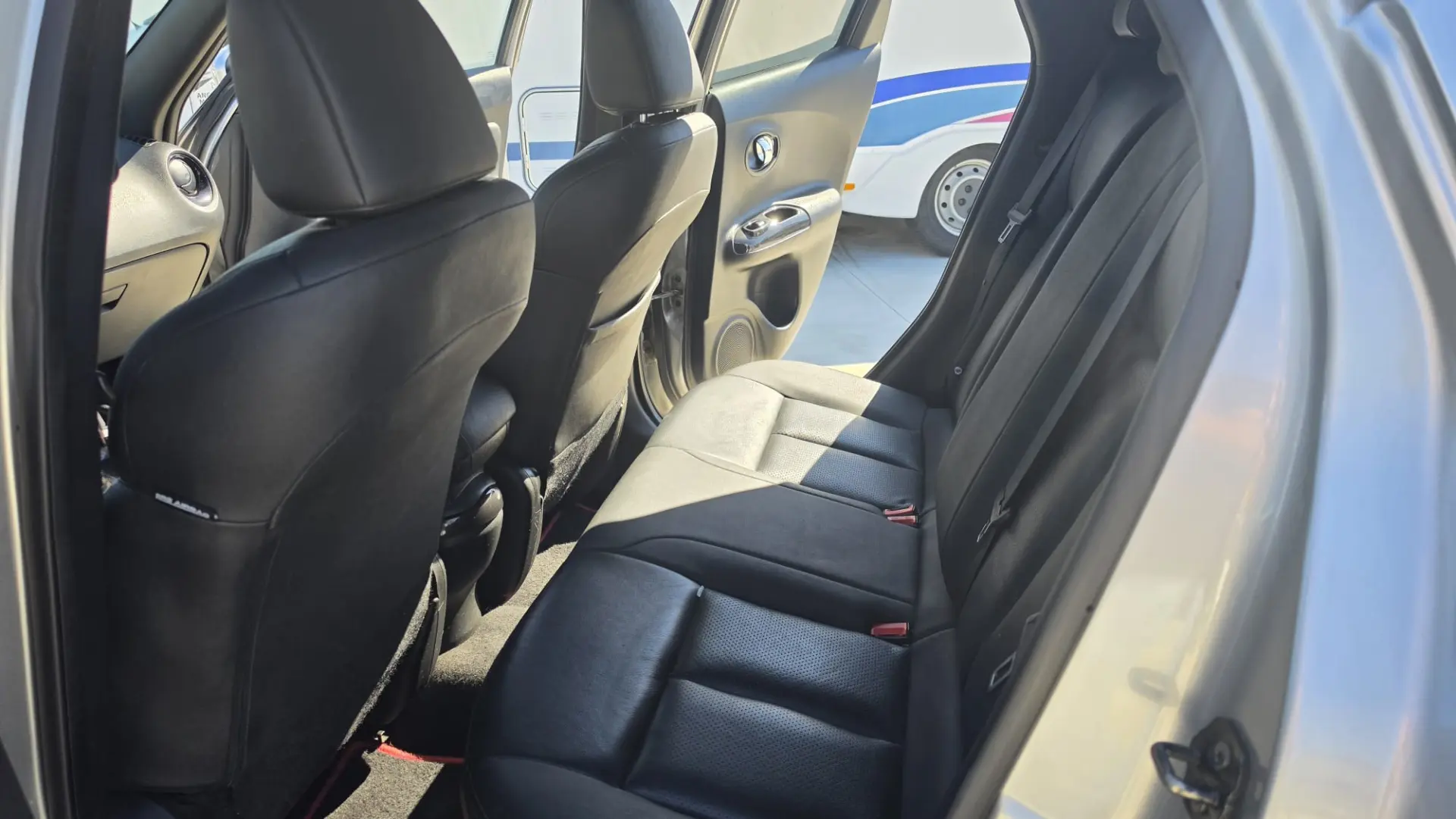 Nissan Juke 1.5 dCi Tekna Premium Pele Ext.2 Black T. 13