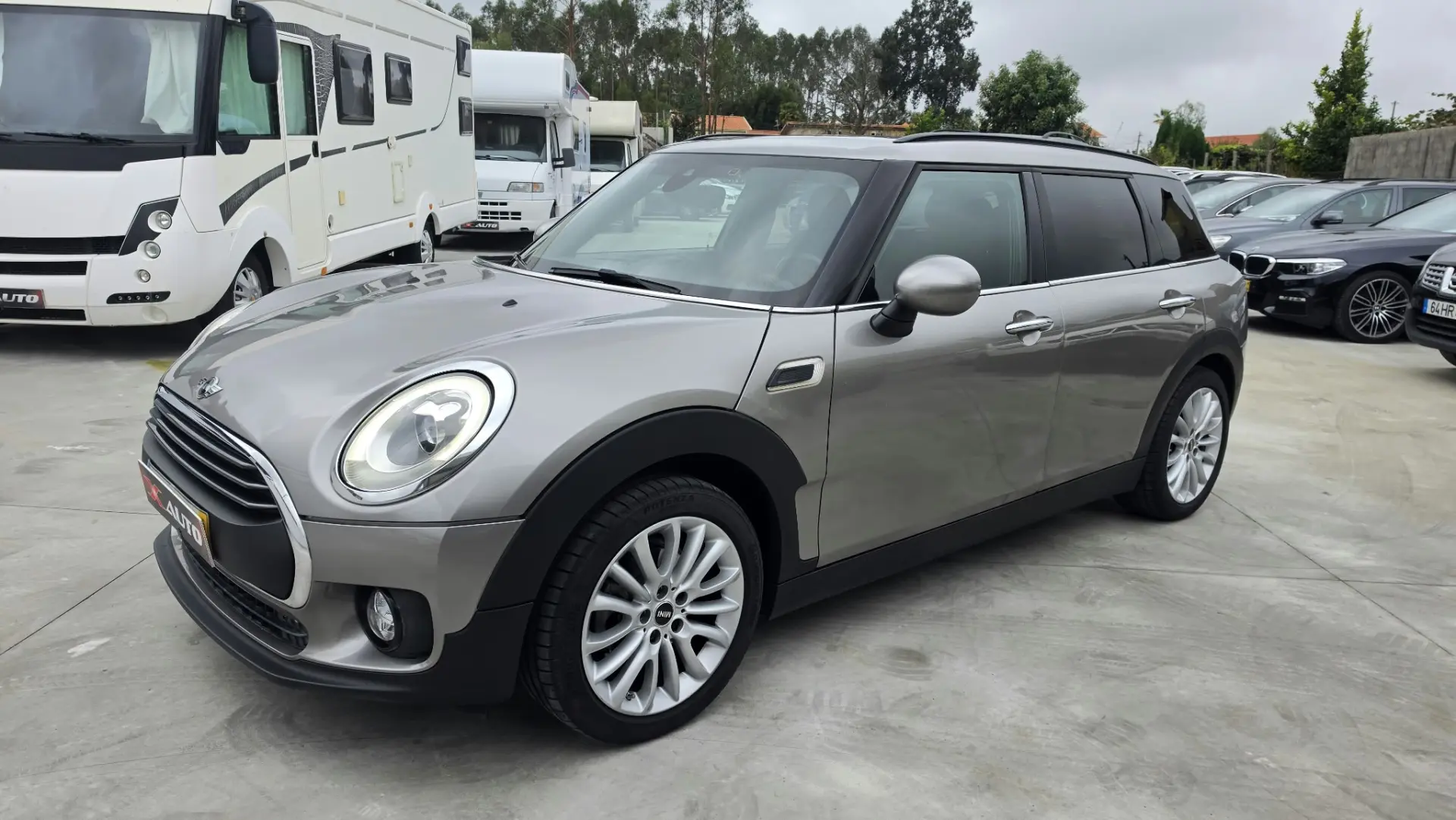 MINI Countryman One D Sport Edition 1