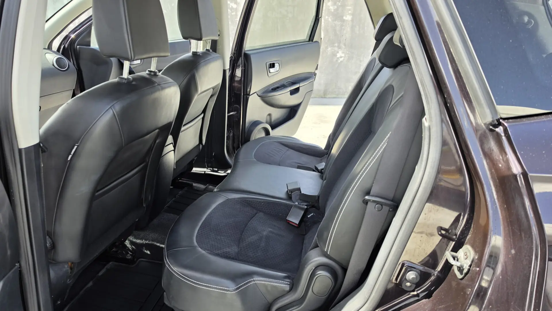 Nissan Qashqai +2 1.6 dCi Tekna Premium 18 360 S&S 9