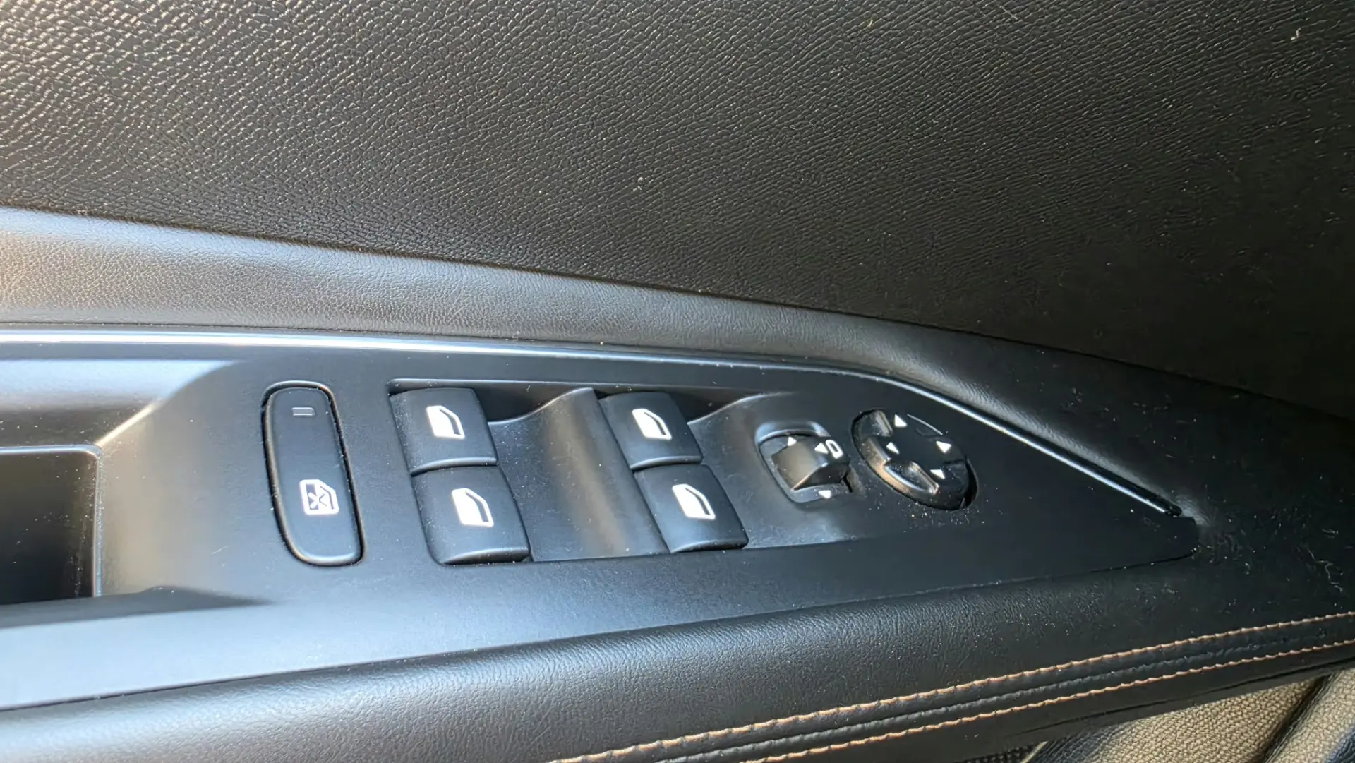 Peugeot 3008 1.6 BlueHDi GT Line EAT6 31
