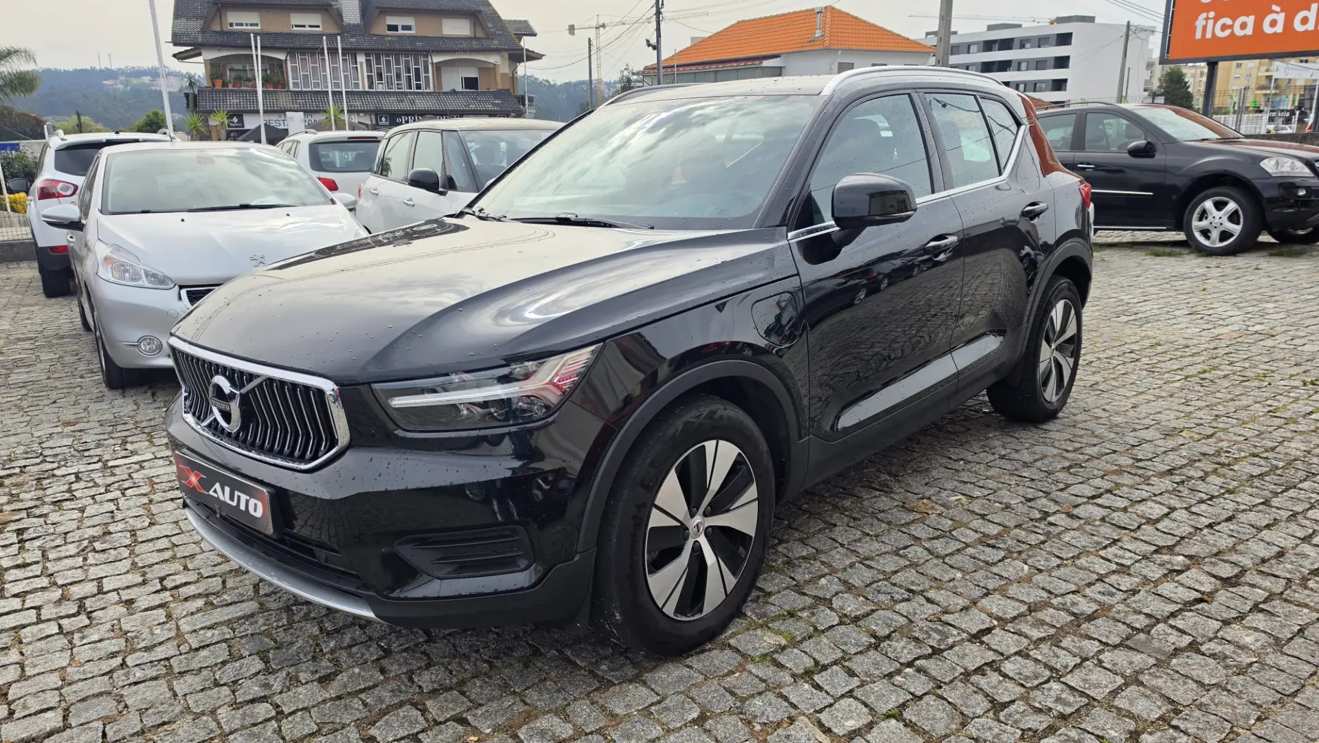 Volvo XC 40 1.5 T5 PHEV Momentum Plus 1