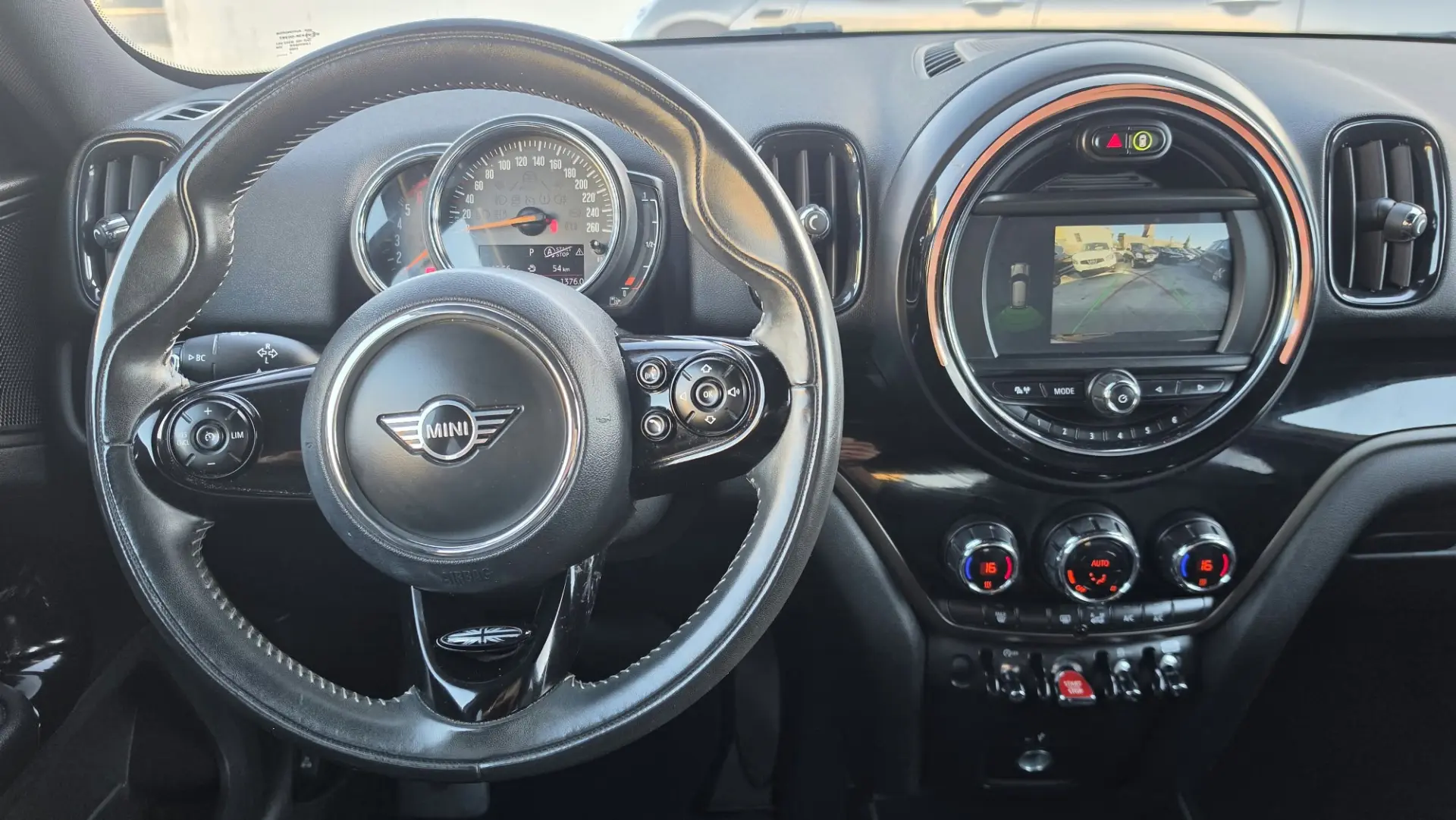 MINI Countryman One D Sport Edition Auto 8