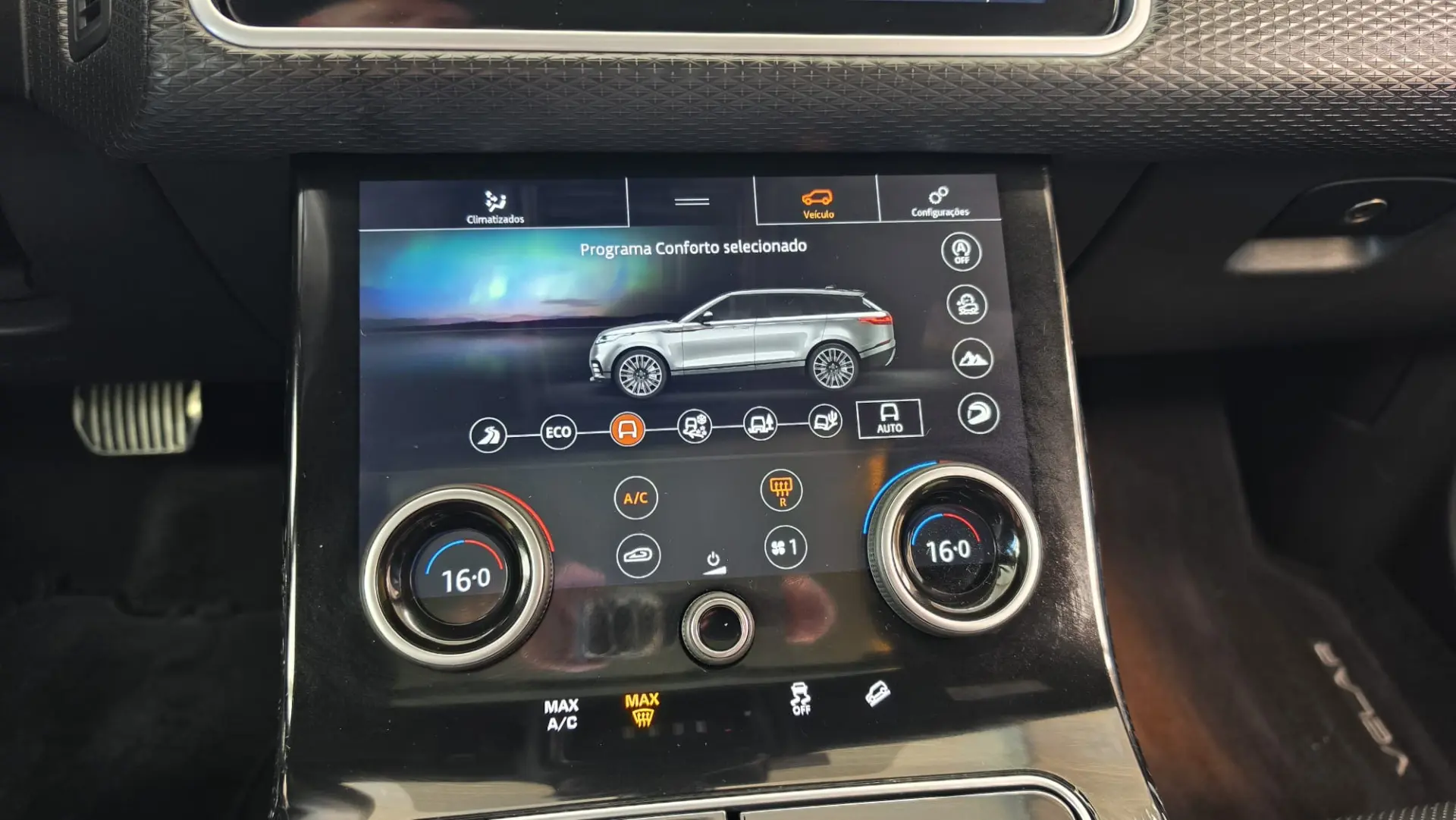 Land Rover Range Rover Velar 2.0 D R-Dynamic SE 17