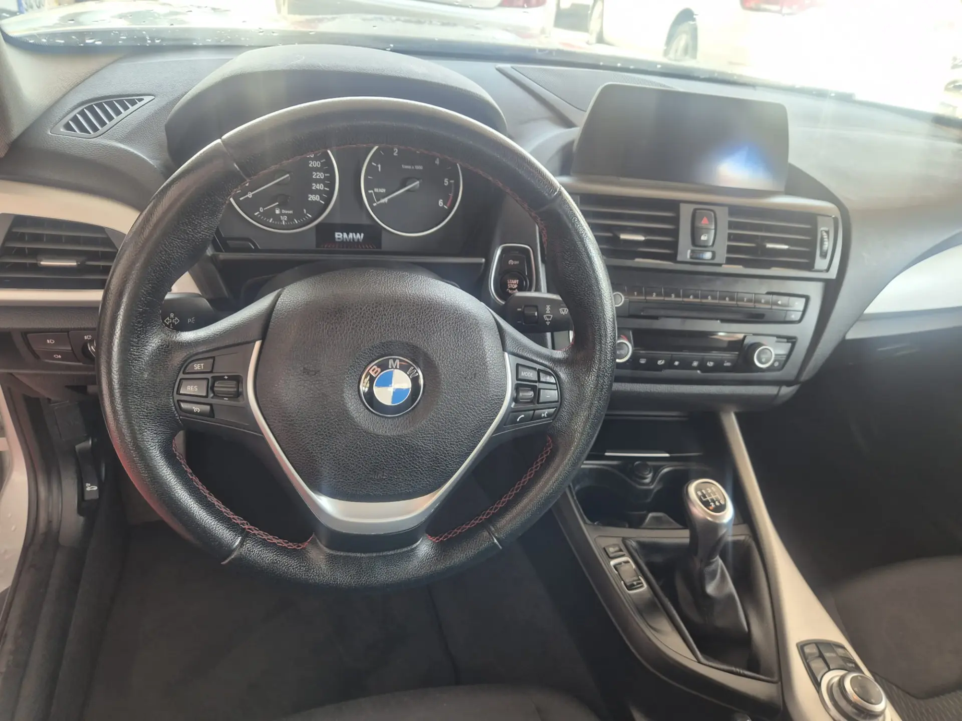 BMW 116 d Line Sport 5