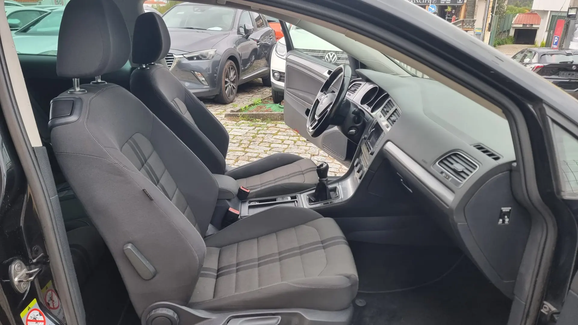 Volkswagen Golf 1.6 TDI (BlueMotion ) Comfortline 6