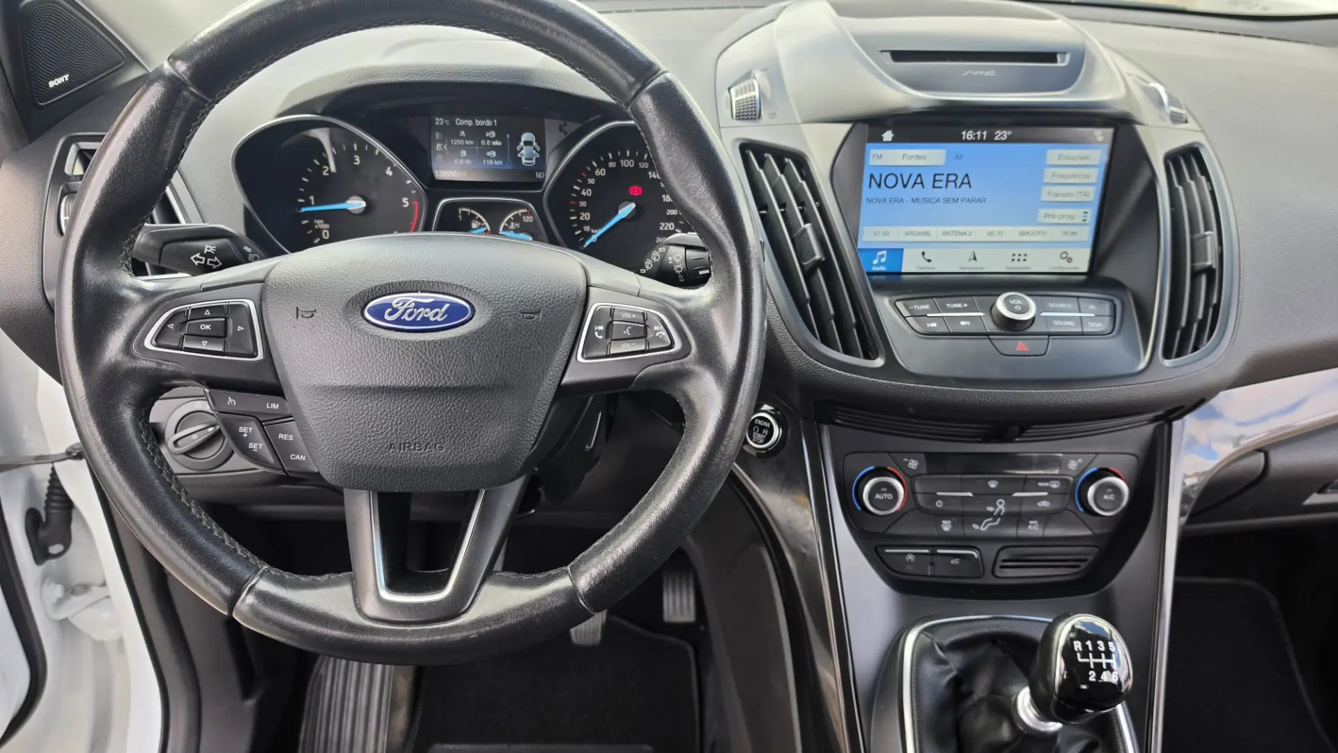 Ford Kuga 1.5 TDCi EcoBlue Titanium 7