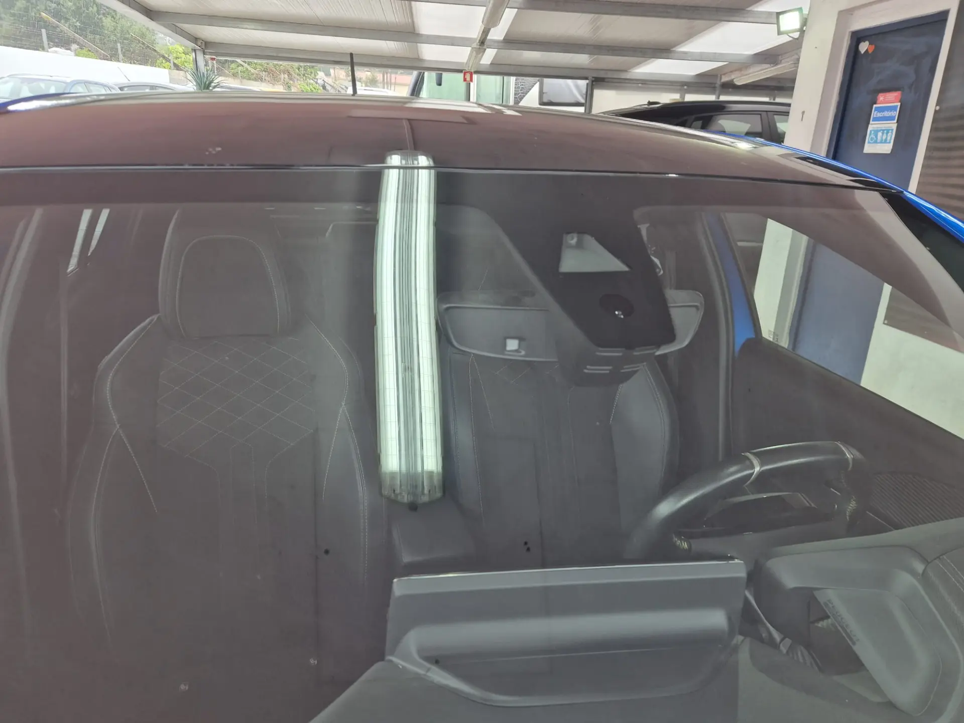 Peugeot e-208 50 kWh GT Line 13