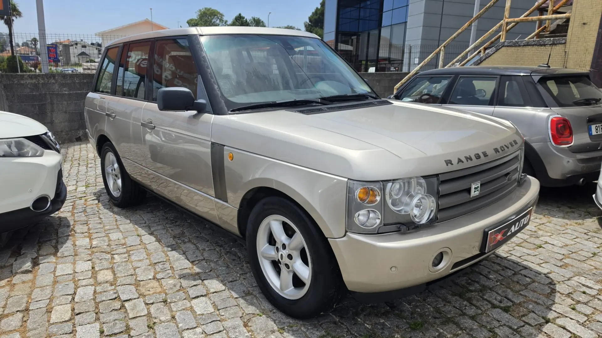 Land Rover Range Rover Vogue 1