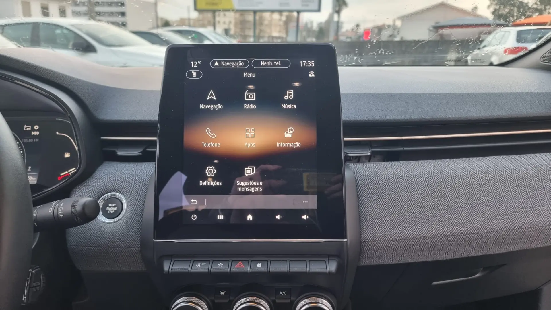 Renault Clio LUTECIA 12