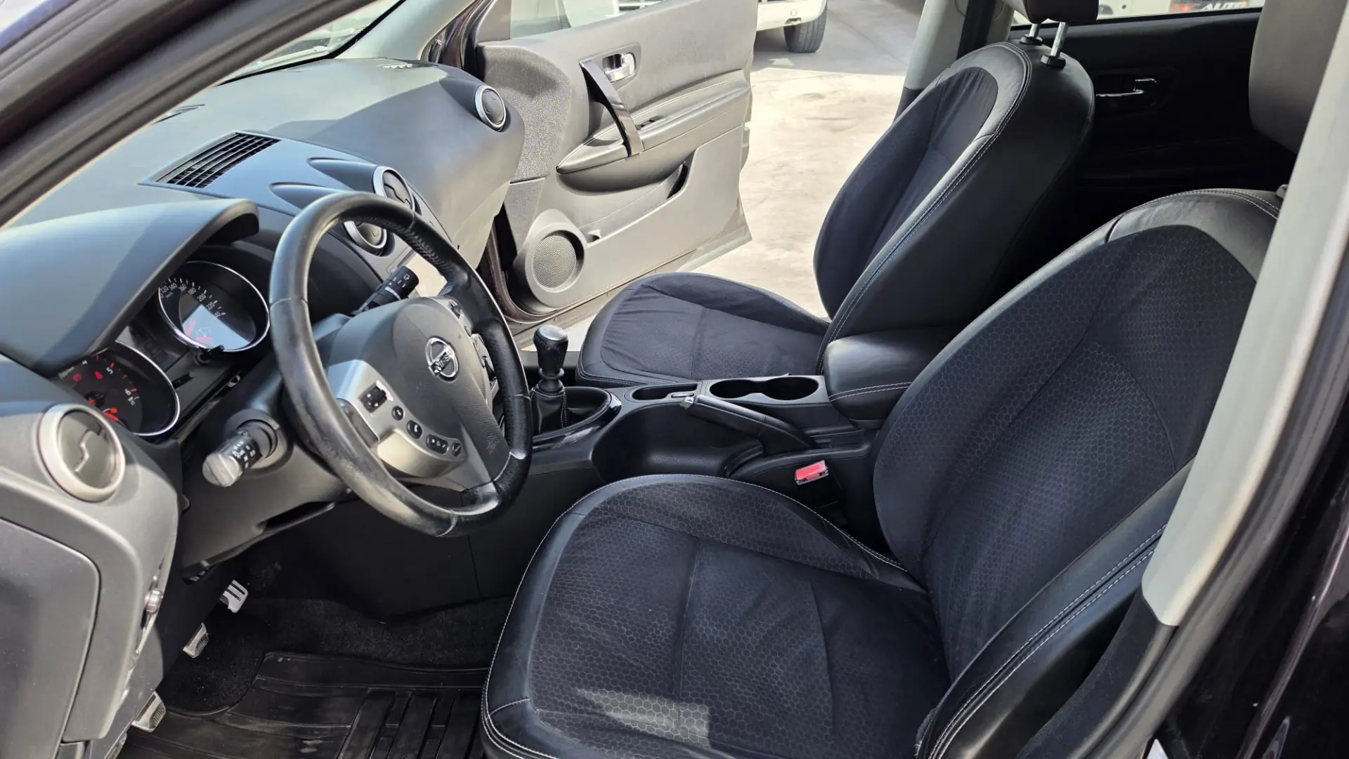 Nissan Qashqai +2 1.6 dCi Tekna Premium 18 360 S&S 6