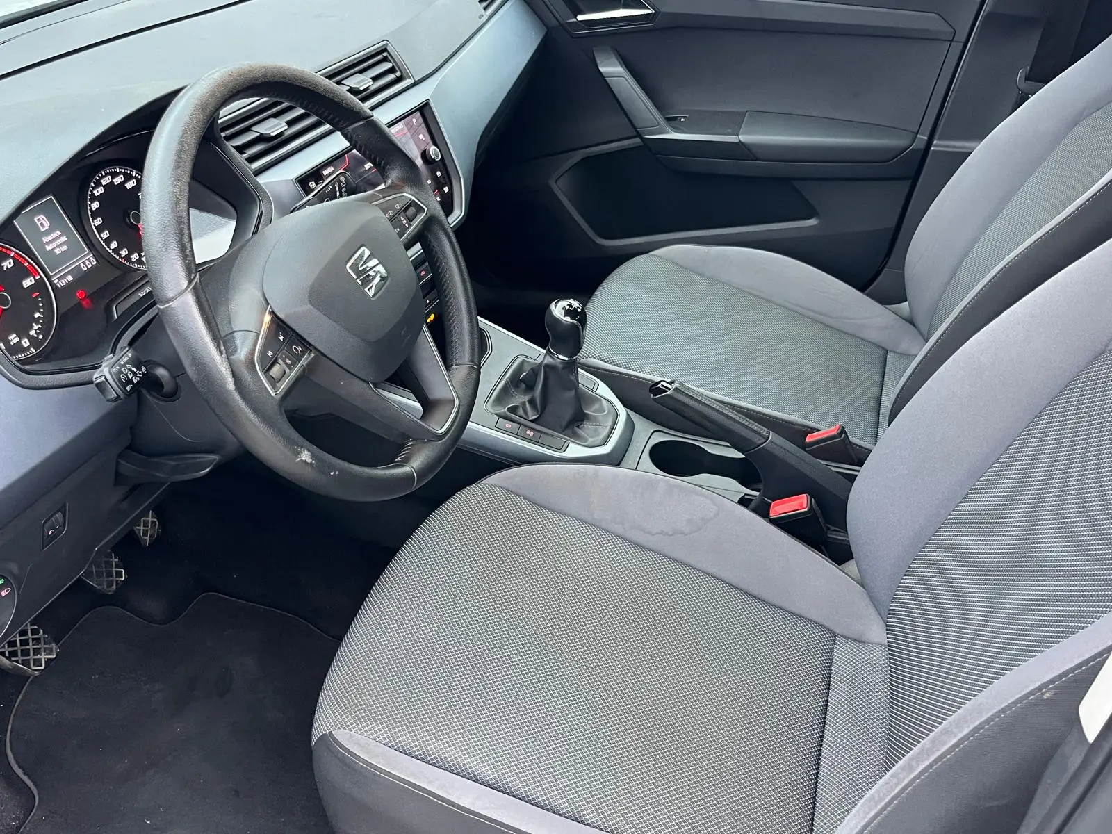 SEAT Arona 1.0 TSI Xperience 13