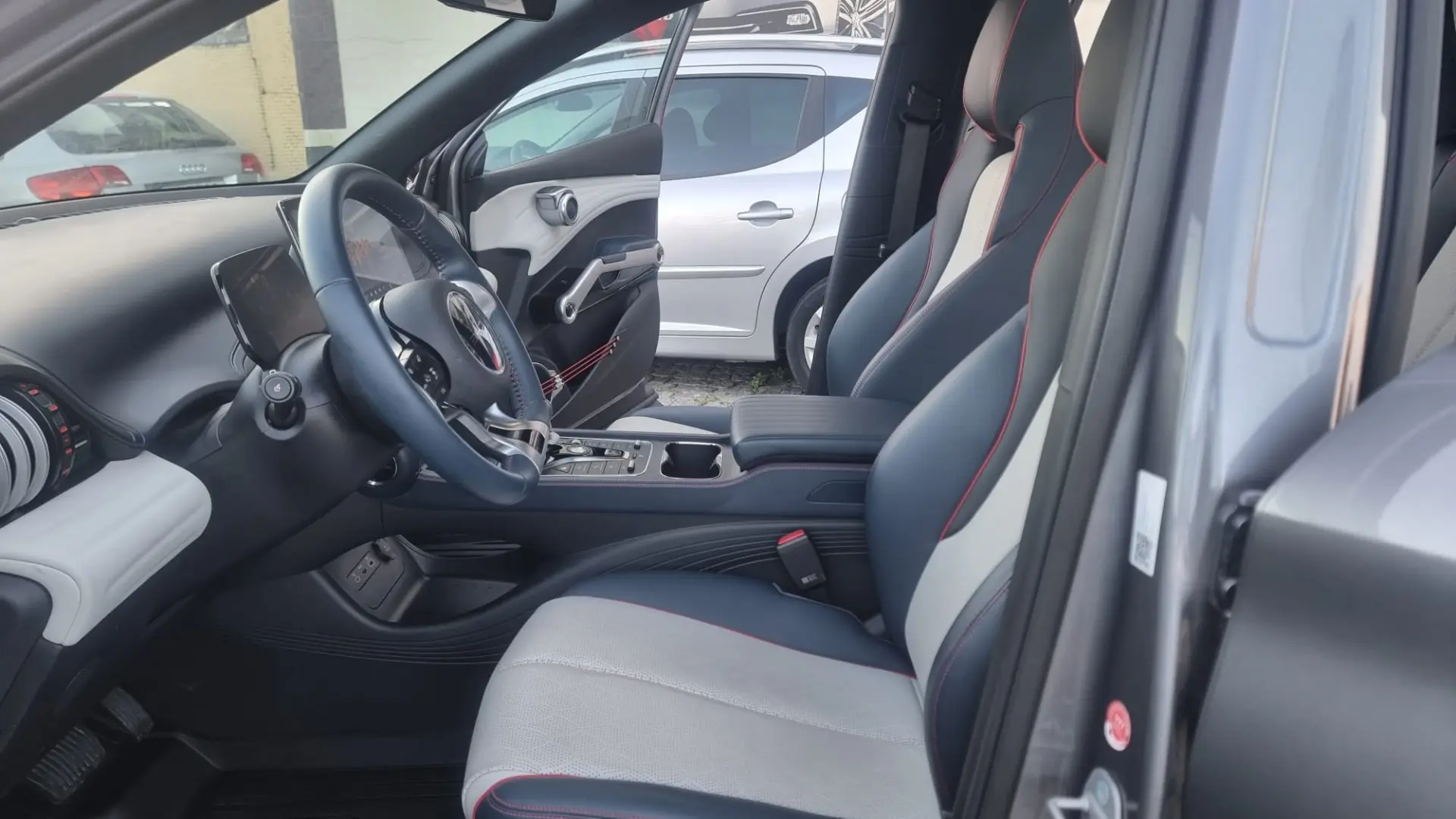 BYD Atto 3 60.48 kWh Design 7