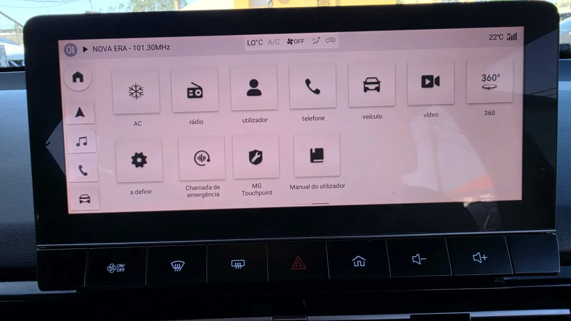 MG MG4 64 kWh Luxury 20