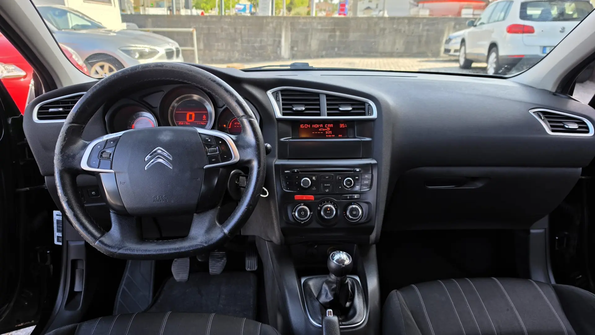 Citroen C4 1.6 HDi Seduction 7