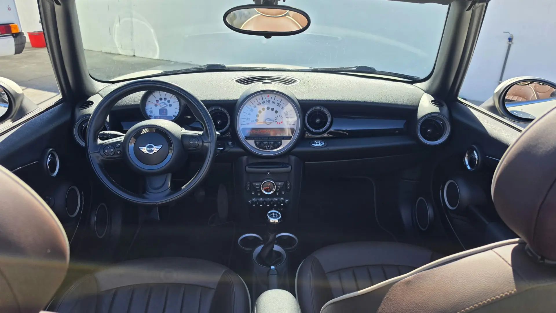 MINI Cabrio Cooper D 10