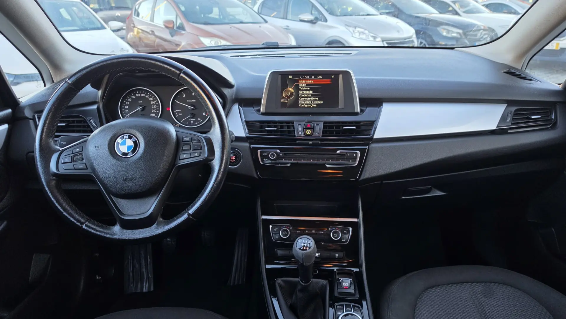 BMW 216 Active Tourer d Advantage 8