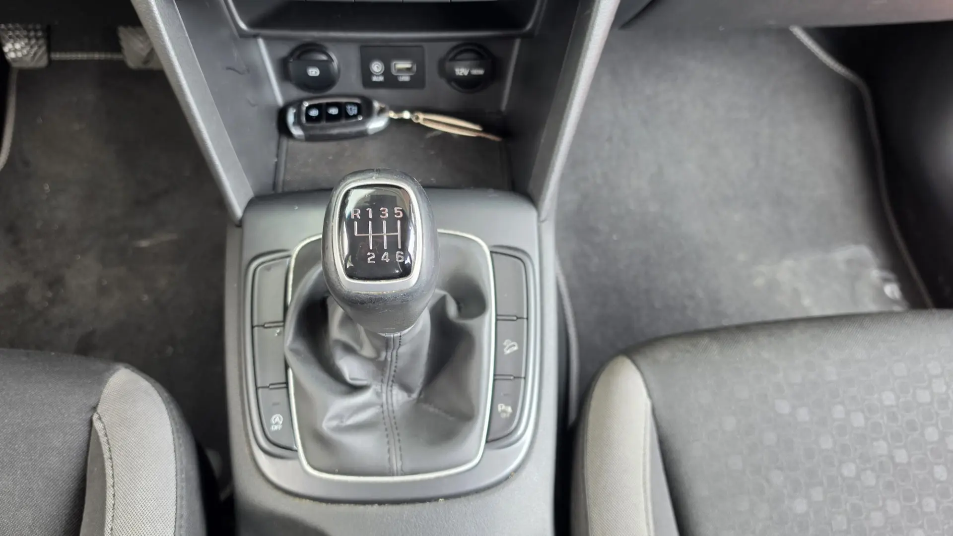 Hyundai Kauai 1.6 CRDi Premium 13