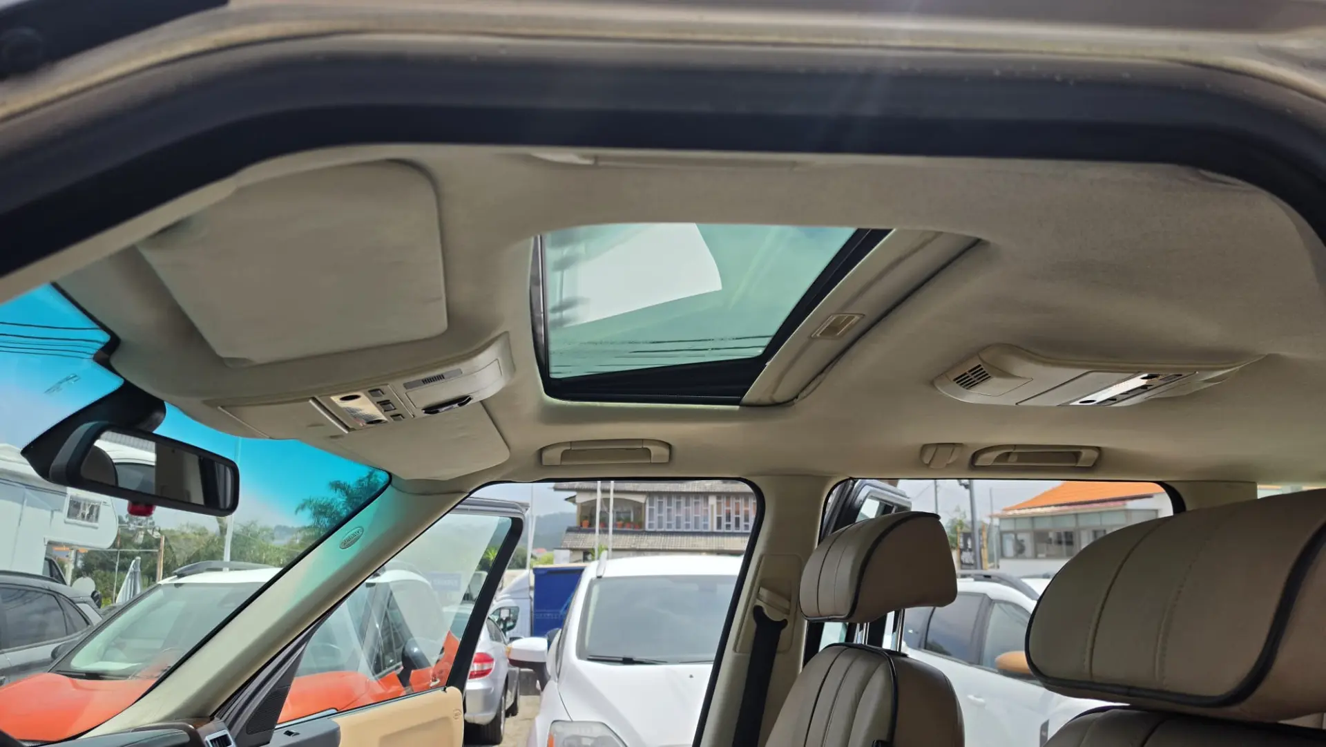 Land Rover Range Rover Vogue 8