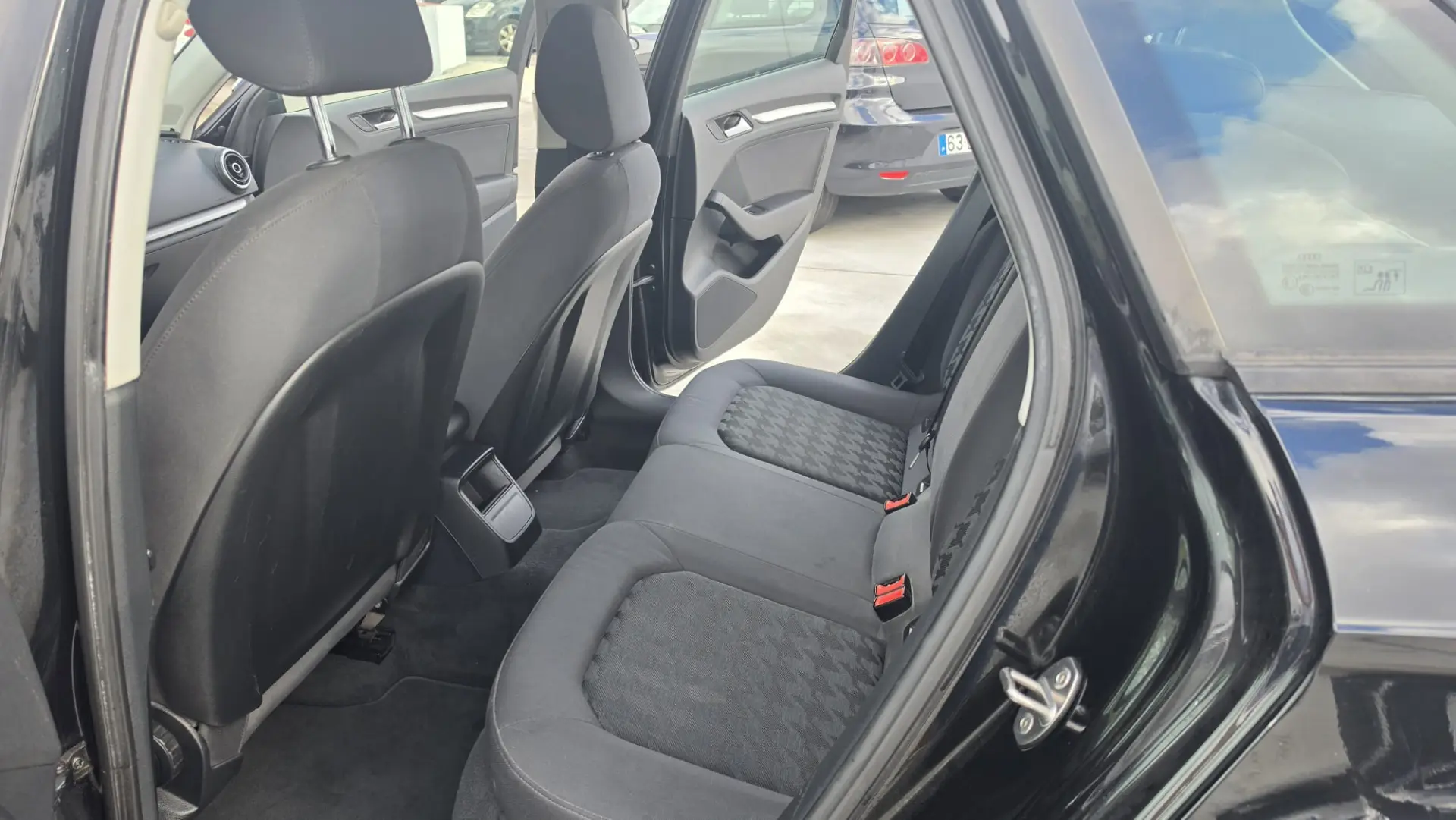 Audi A3 Sportback 1.6 TDI Advance 15